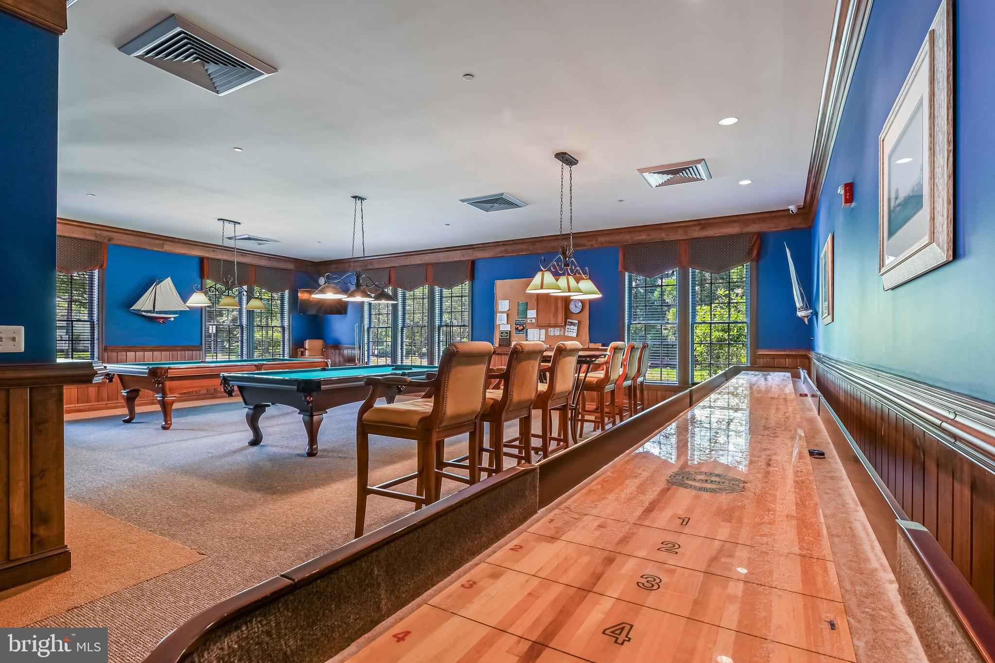 EASTON CLUB EAST - Residential