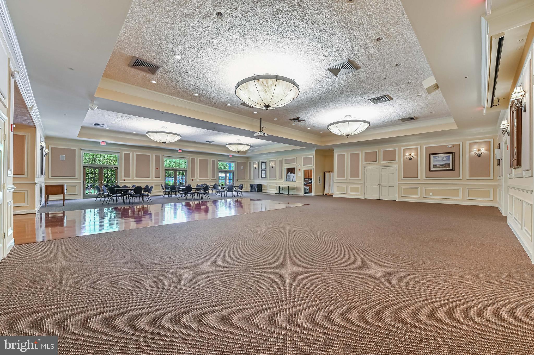 EASTON CLUB EAST - Residential