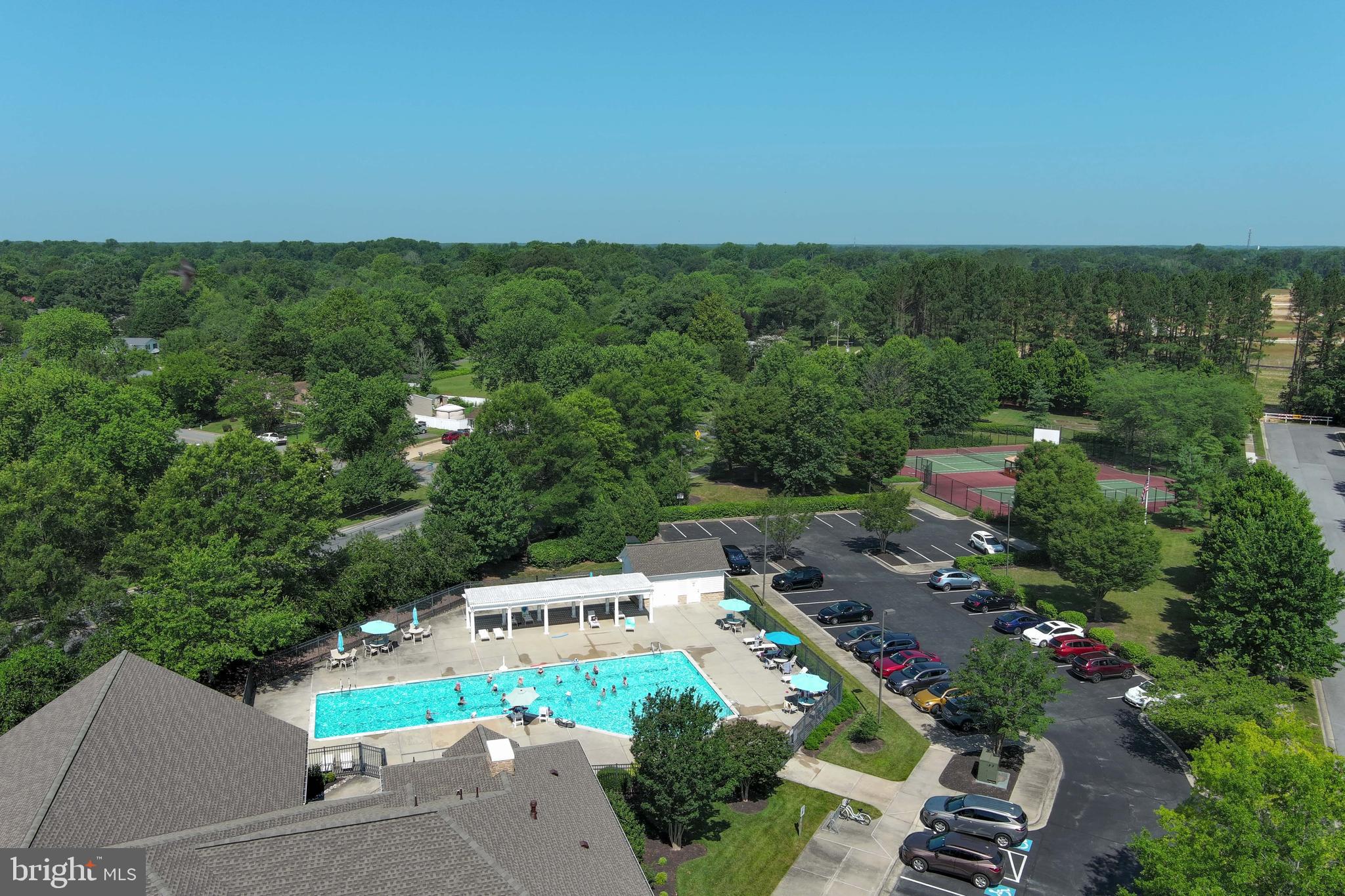 EASTON CLUB EAST - Residential