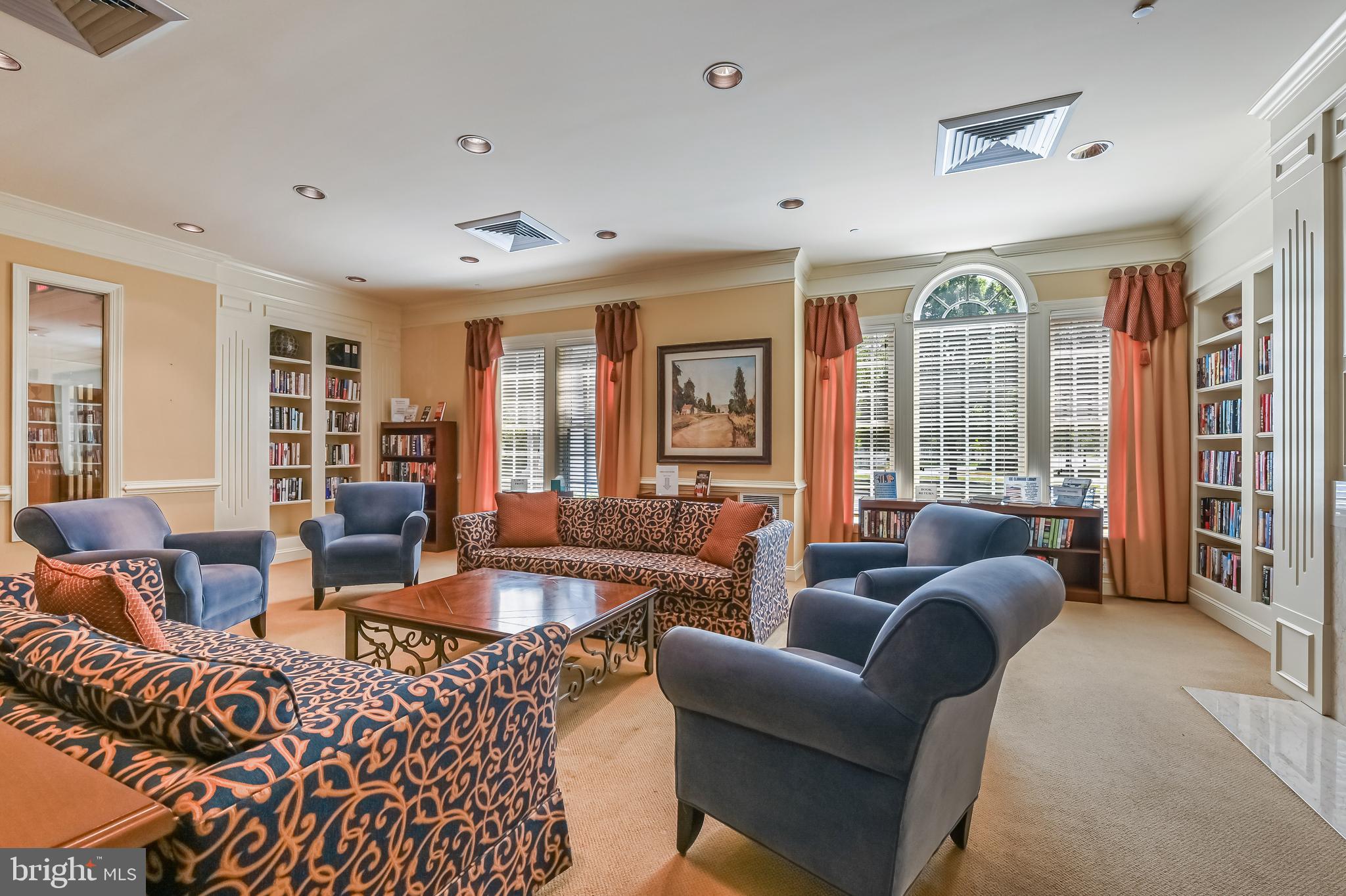 EASTON CLUB EAST - Residential