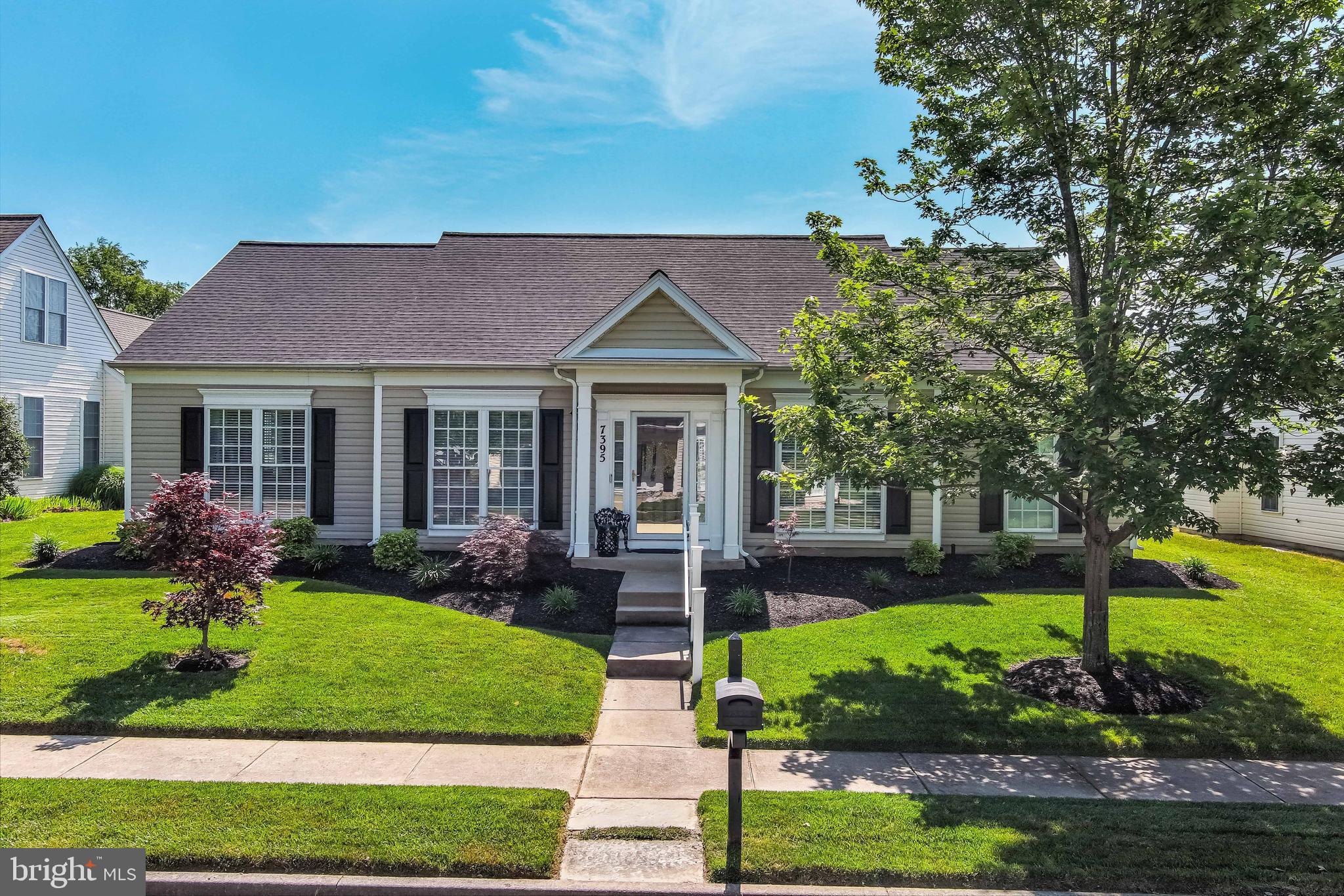 EASTON CLUB EAST - Residential