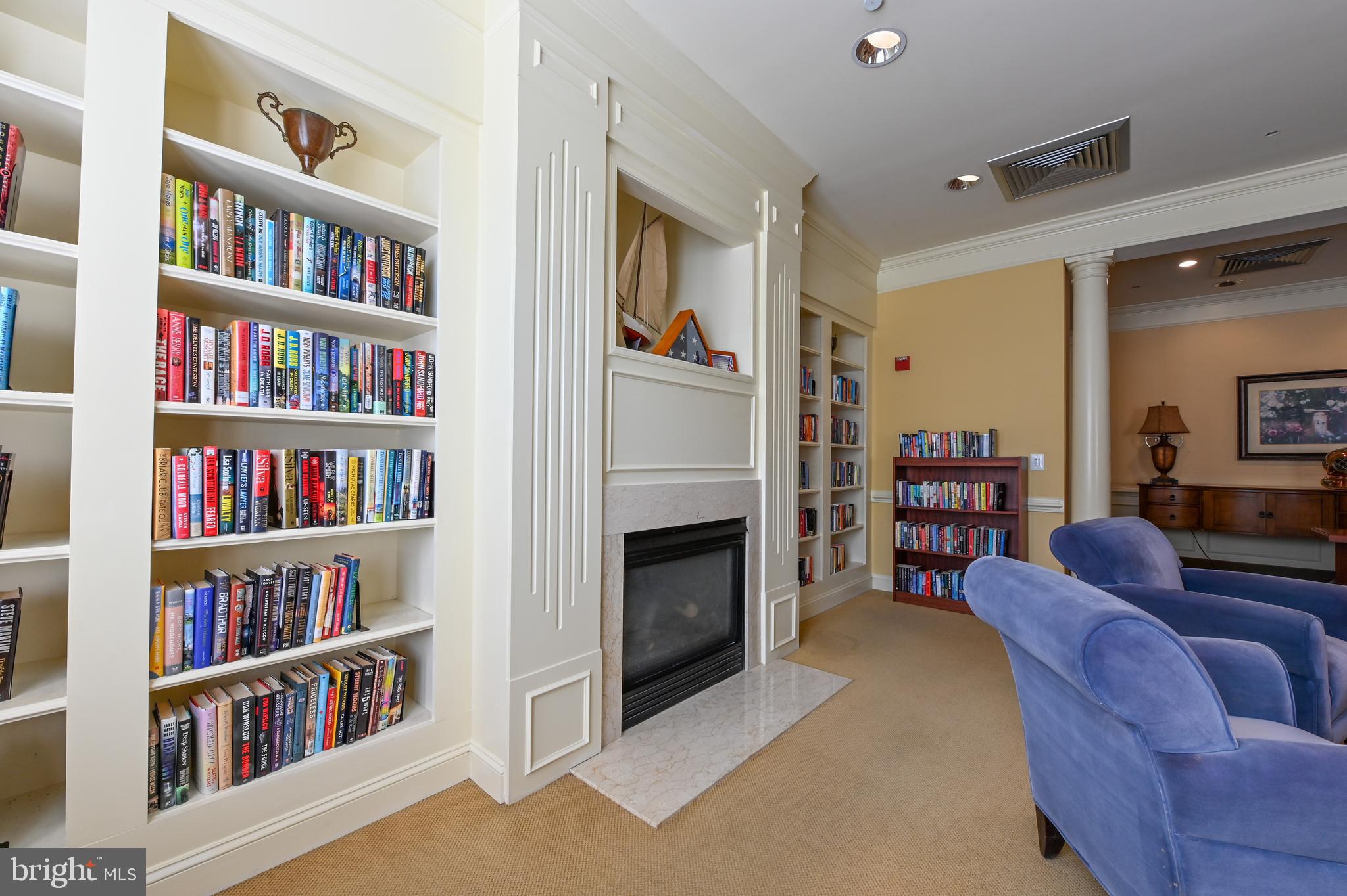 EASTON CLUB EAST - Residential