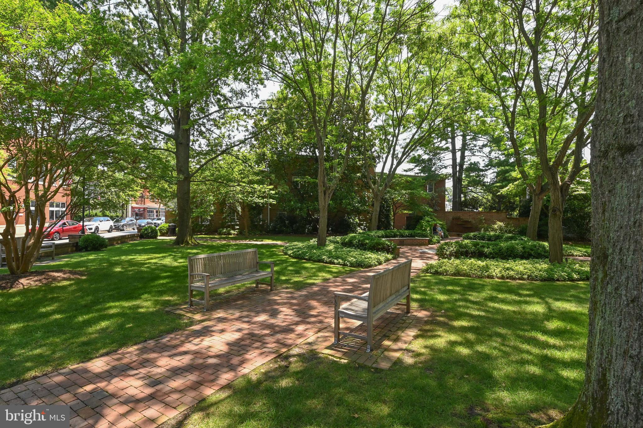 EASTON CLUB EAST - Residential