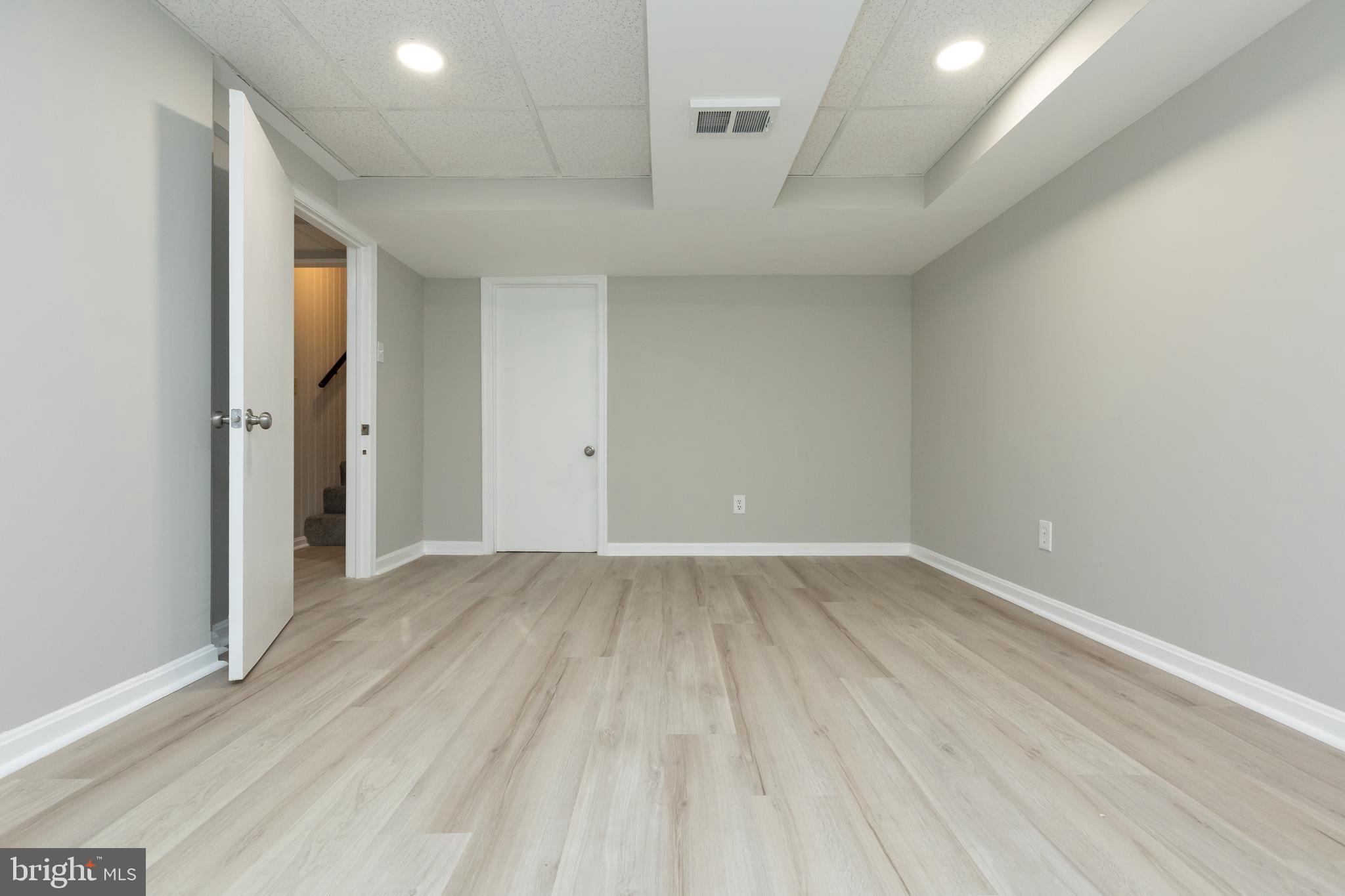 ROGERS HEIGHTS - Residential