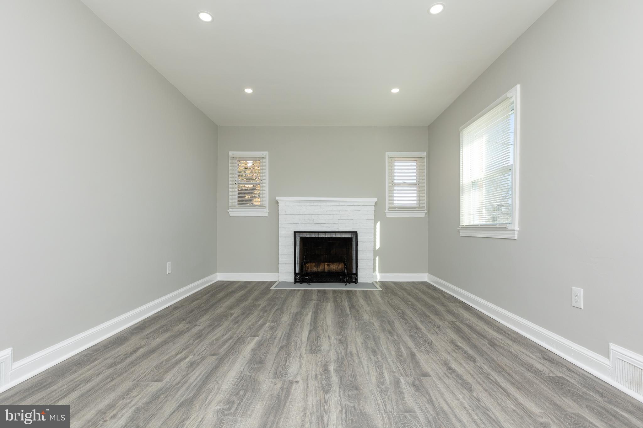 ROGERS HEIGHTS - Residential