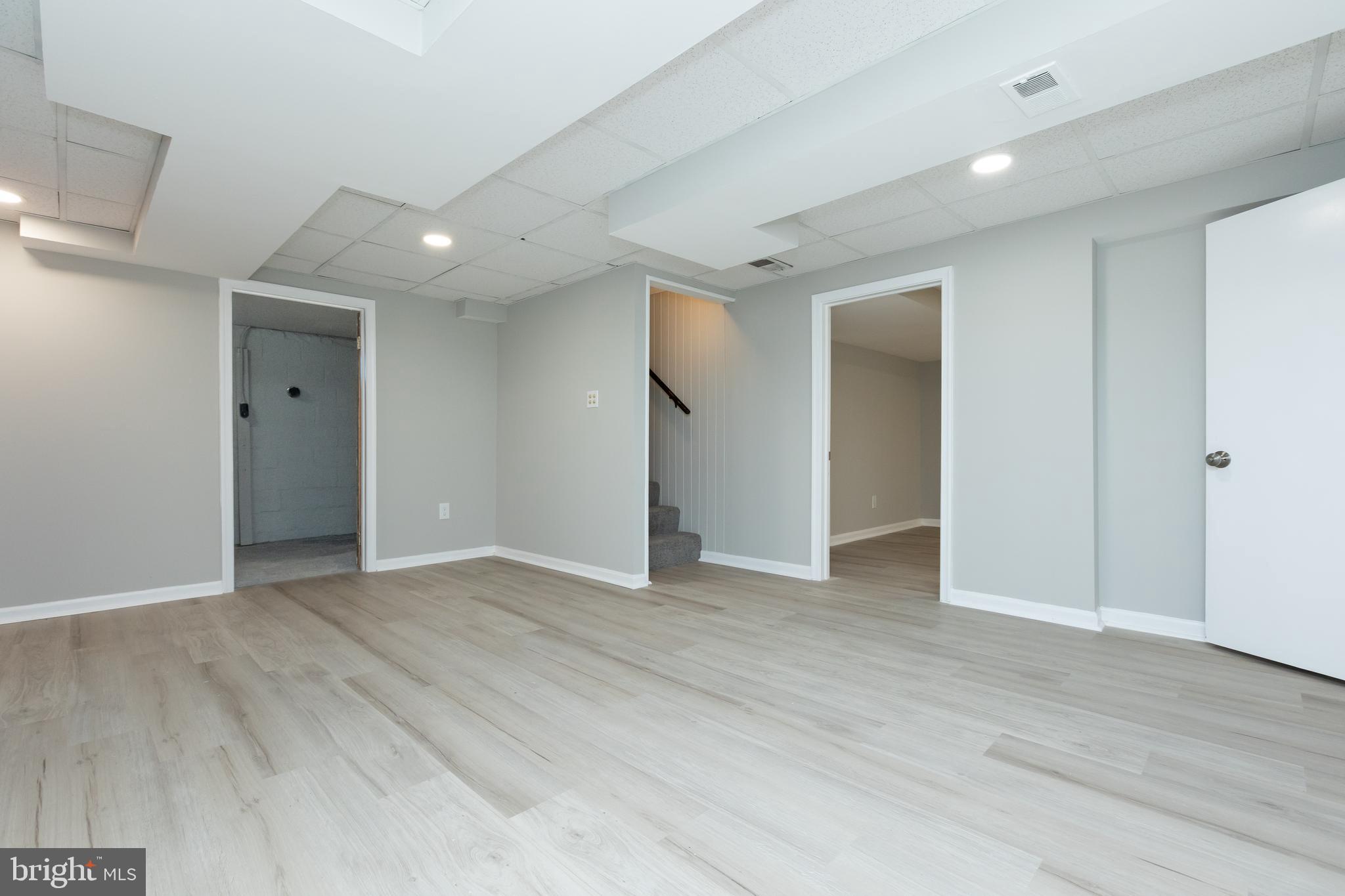 ROGERS HEIGHTS - Residential