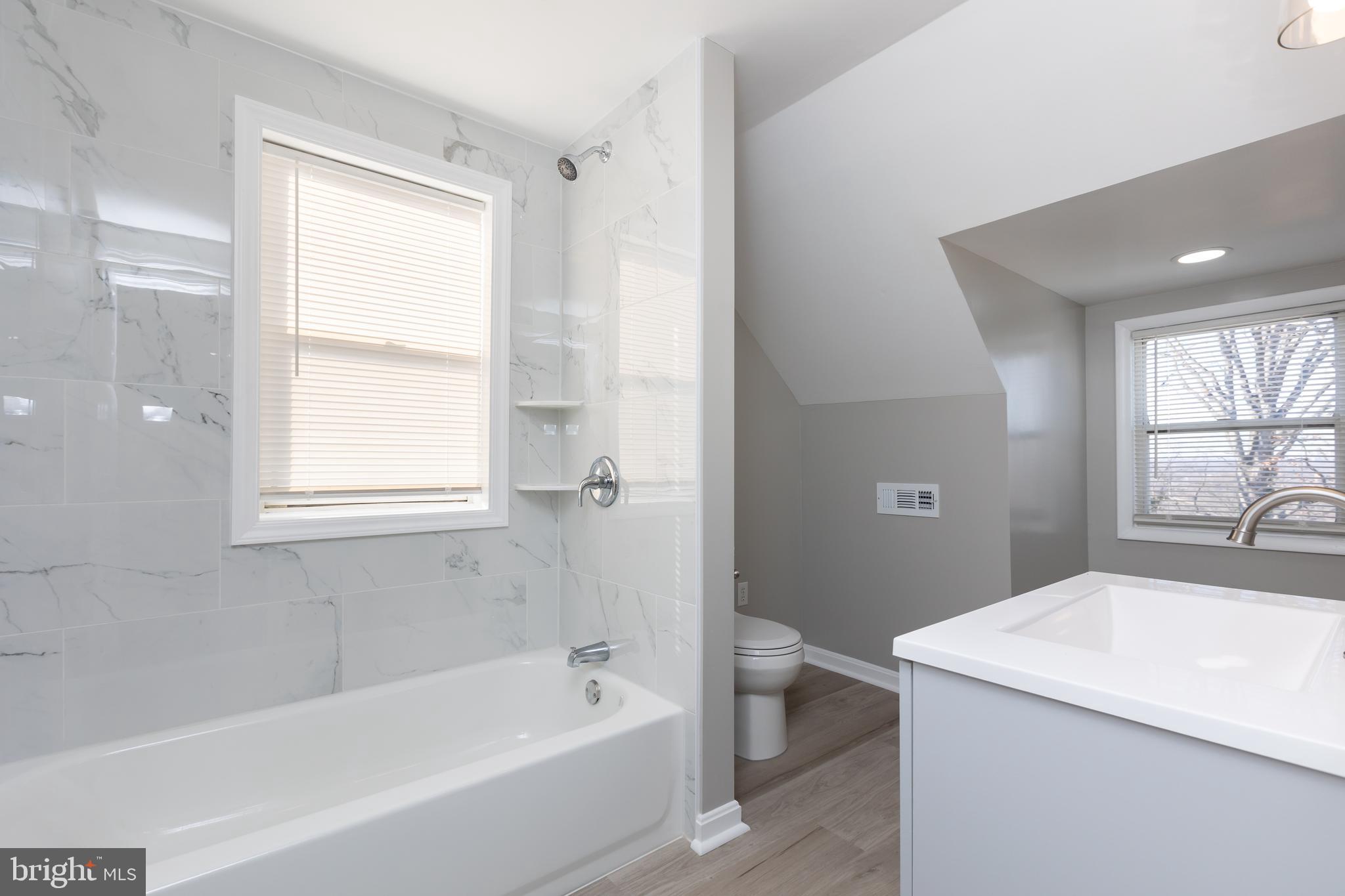 ROGERS HEIGHTS - Residential