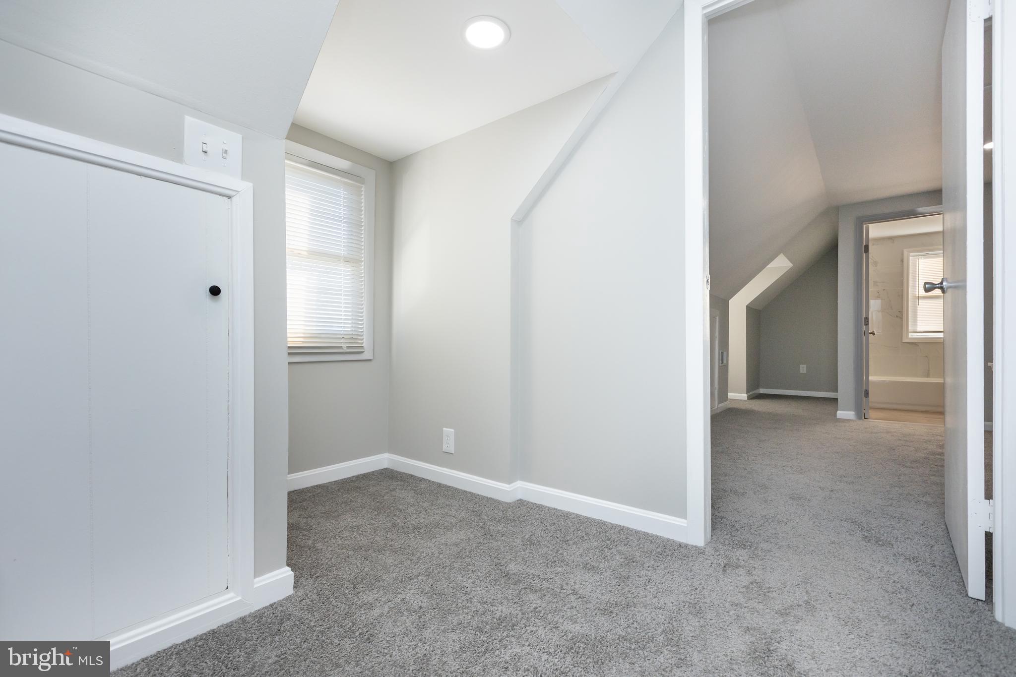 ROGERS HEIGHTS - Residential