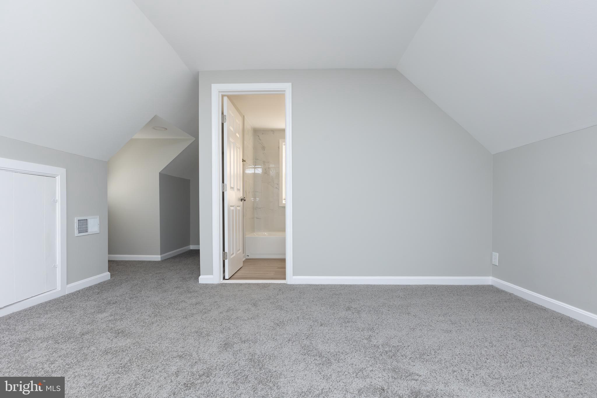 ROGERS HEIGHTS - Residential