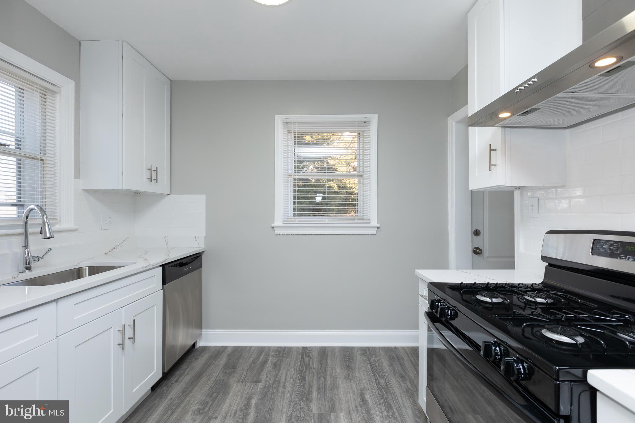 ROGERS HEIGHTS - Residential