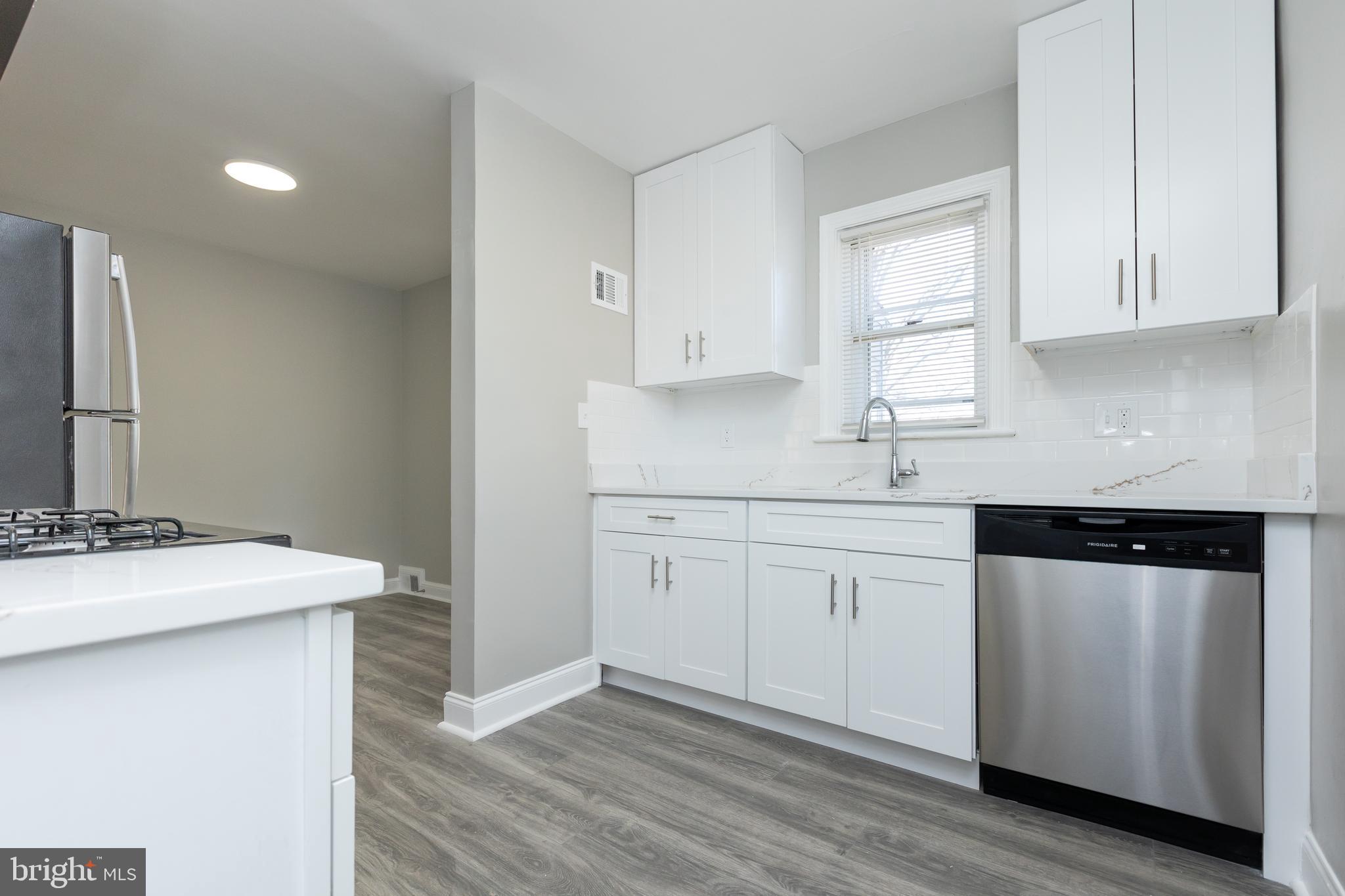 ROGERS HEIGHTS - Residential