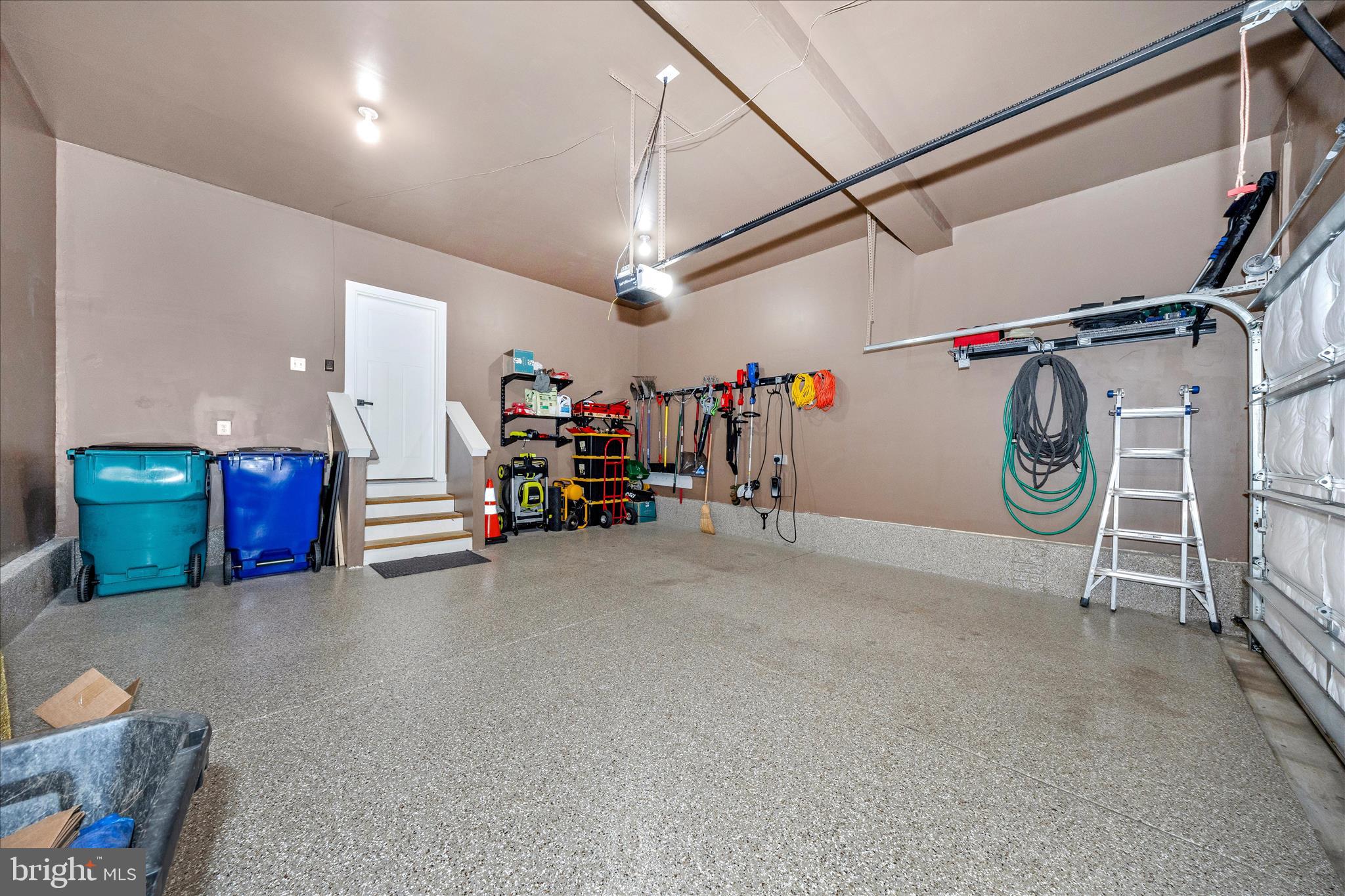 LANDSDALE - Residential