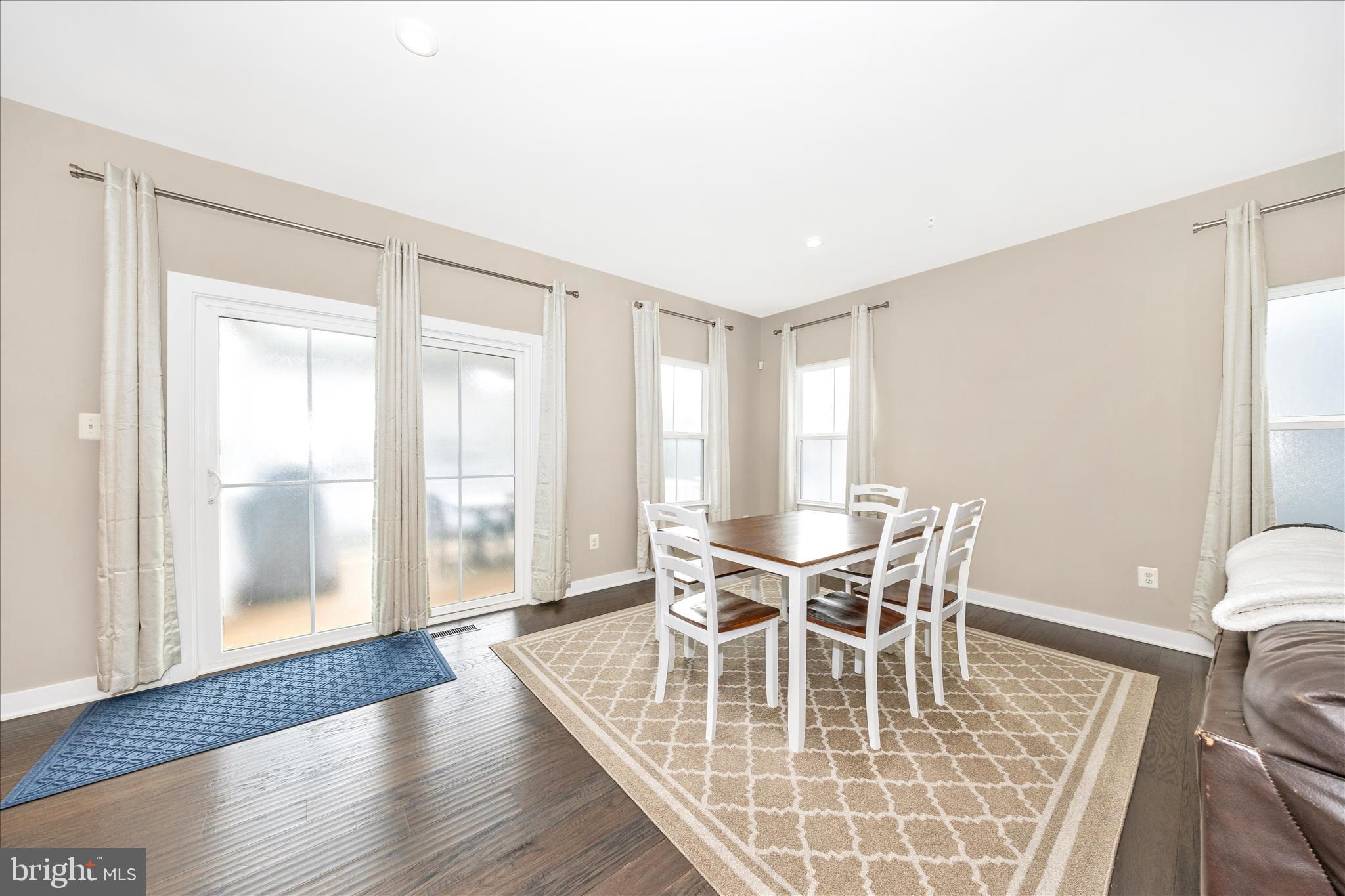 LANDSDALE - Residential