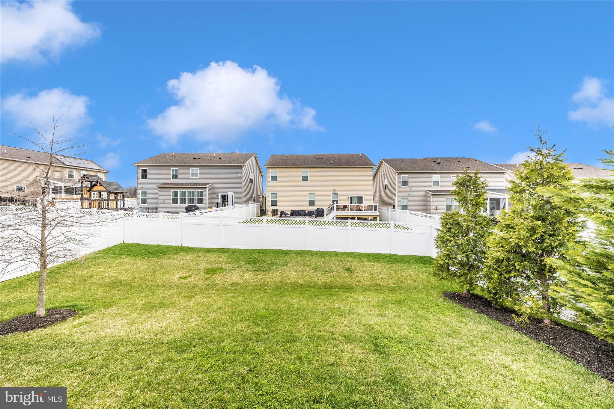 LANDSDALE - Residential