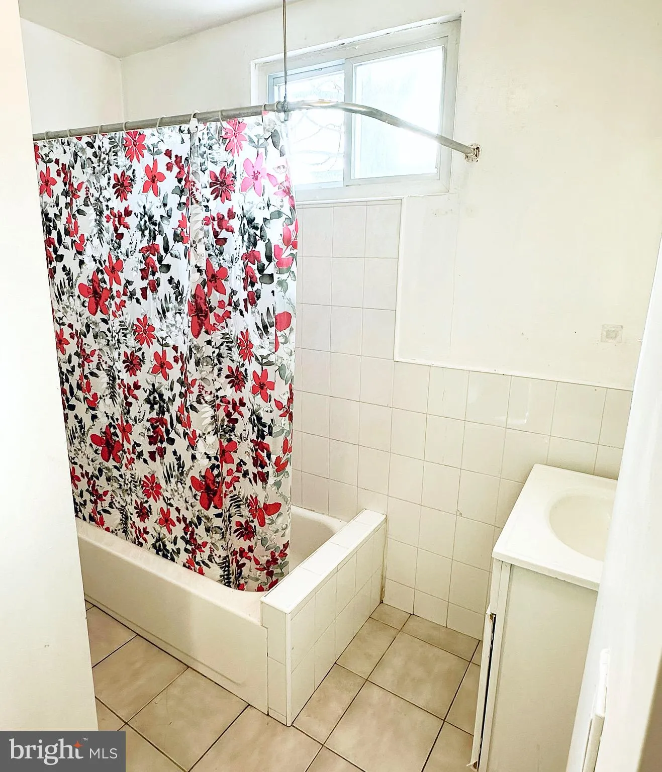 Philadelphia, Pennsylvania 19134, United States, 2 Bedrooms Bedrooms, ,1 BathroomBathrooms,Residential,Pending,15302