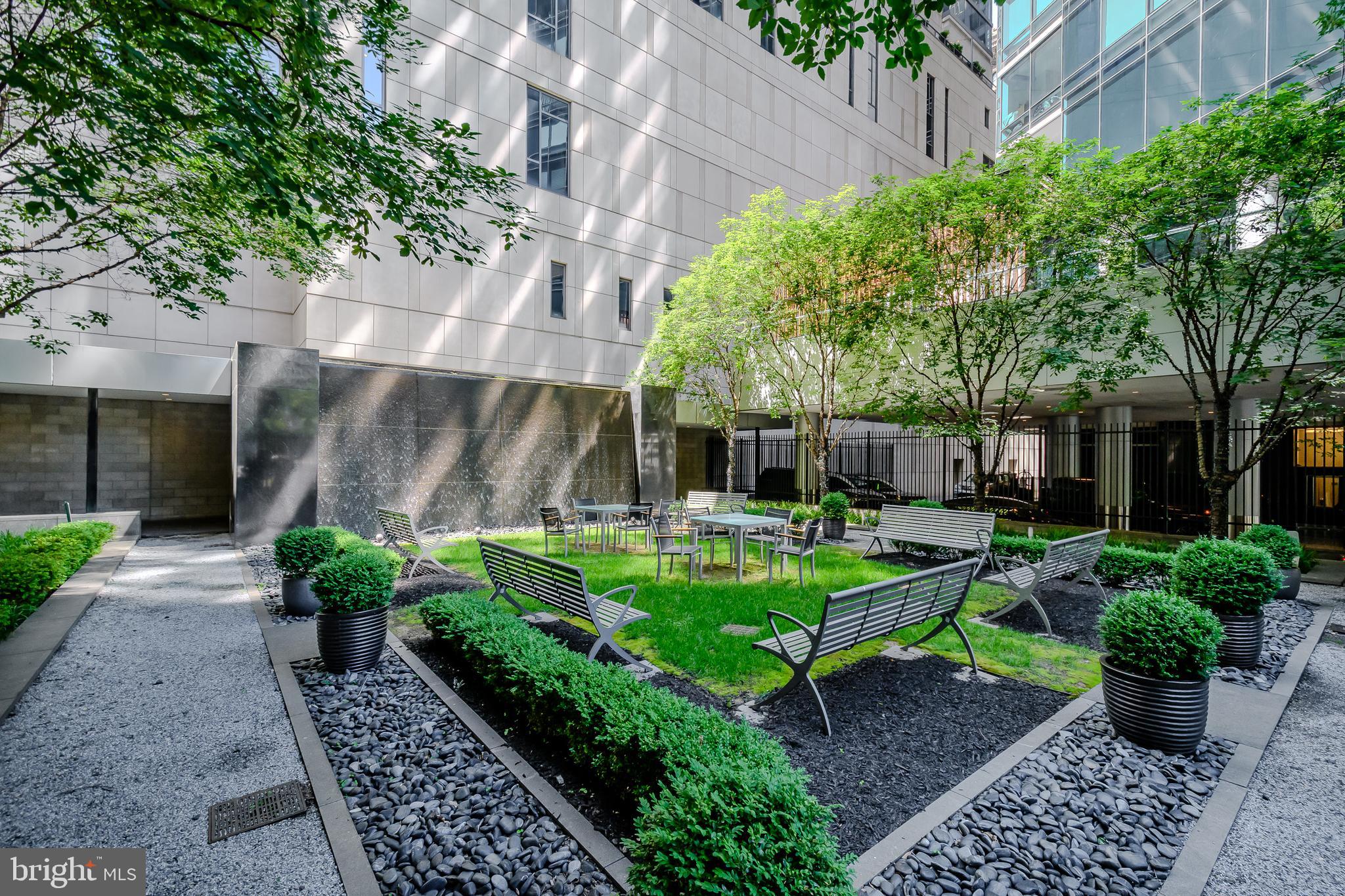 CENTER CITY - Residential