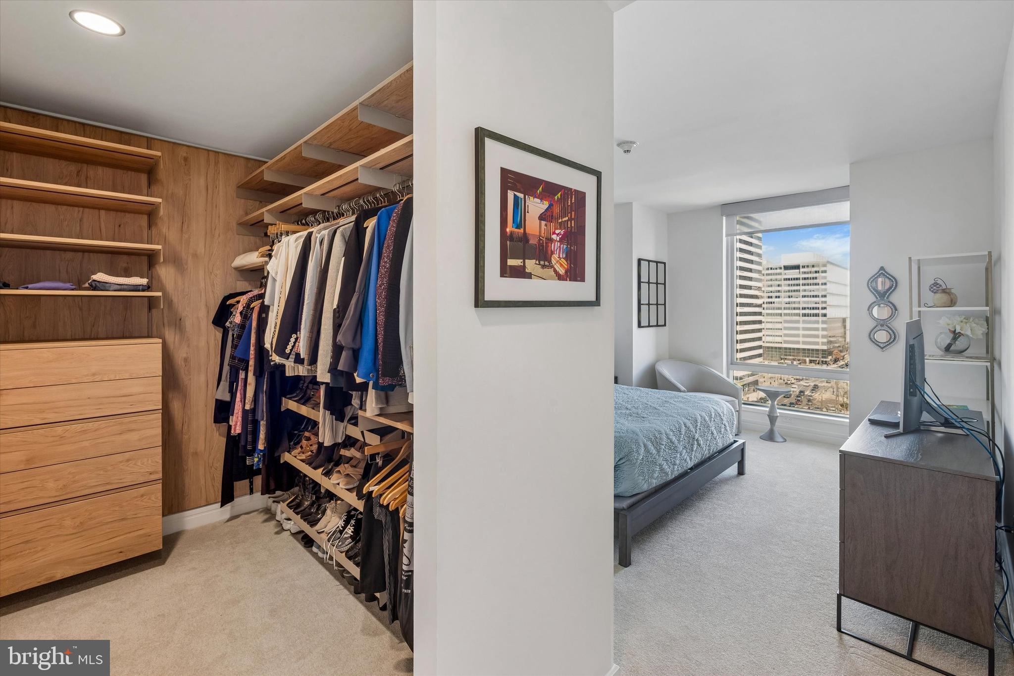 CENTER CITY - Residential