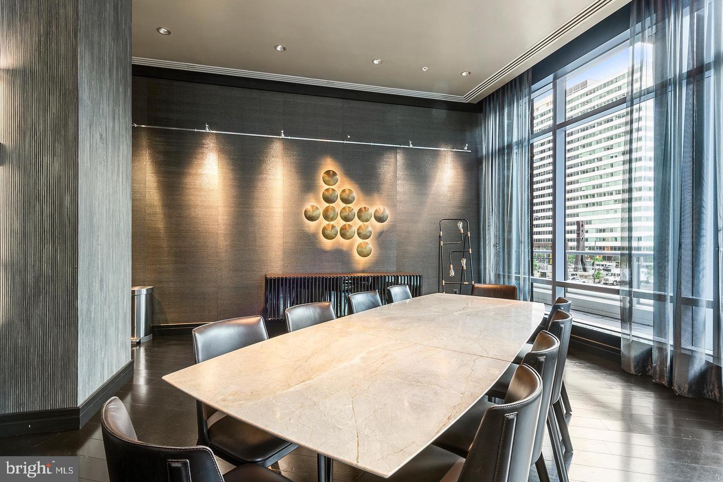 CENTER CITY - Residential