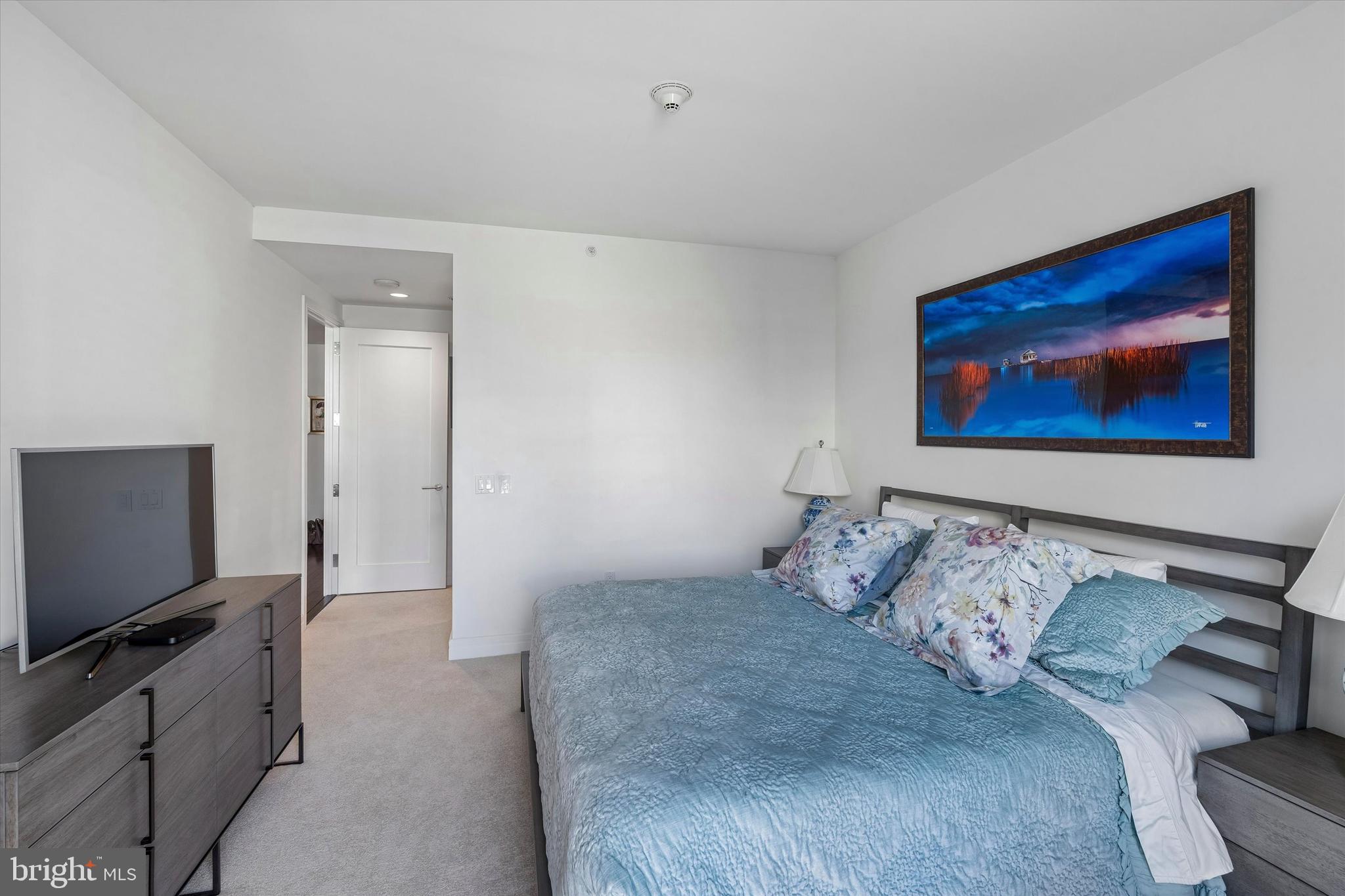 CENTER CITY - Residential