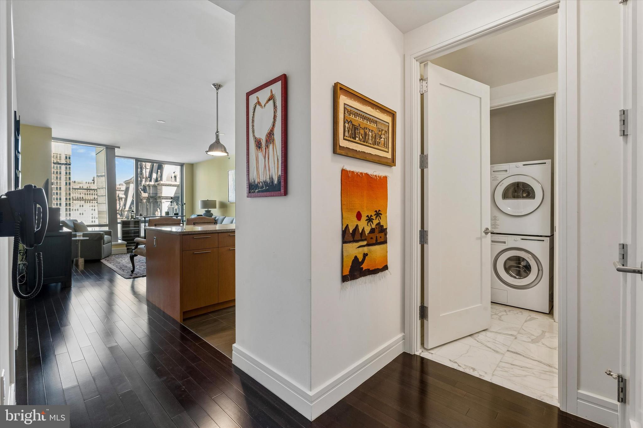 CENTER CITY - Residential