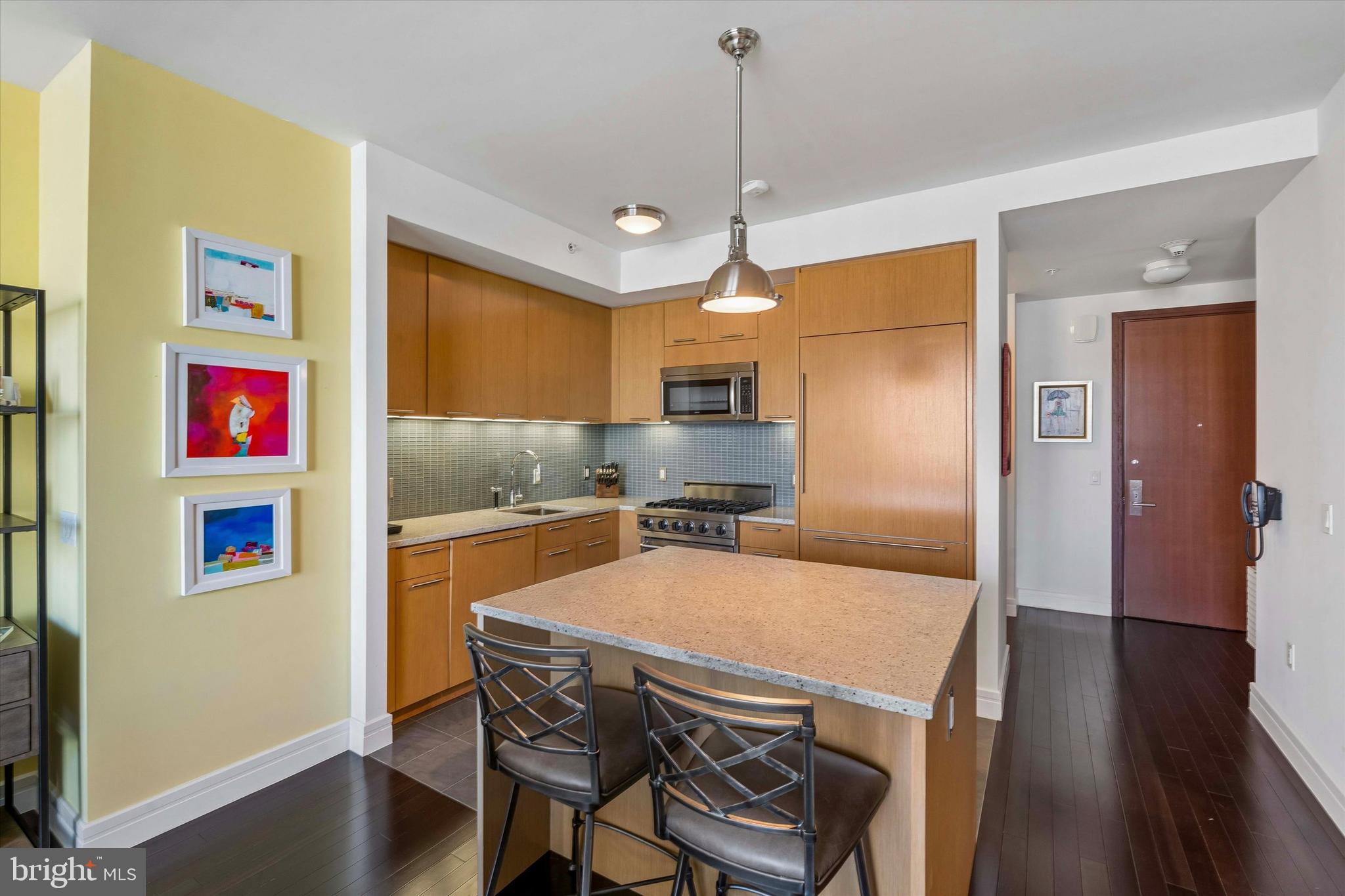 CENTER CITY - Residential