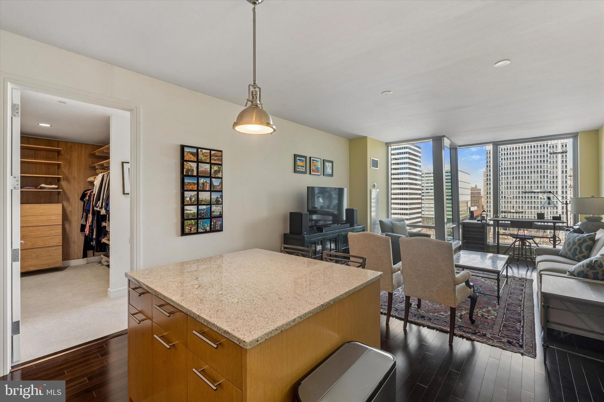 CENTER CITY - Residential