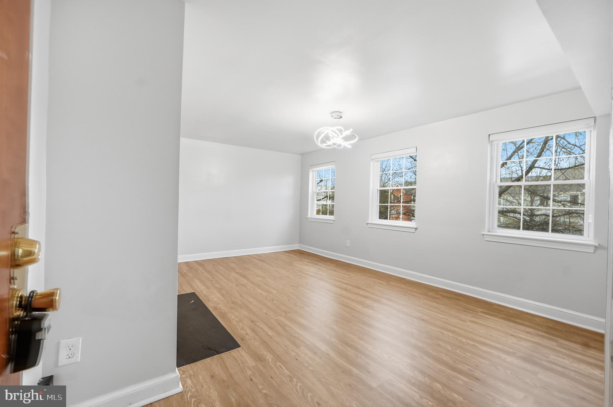 2105 N SCOTT STREET 79