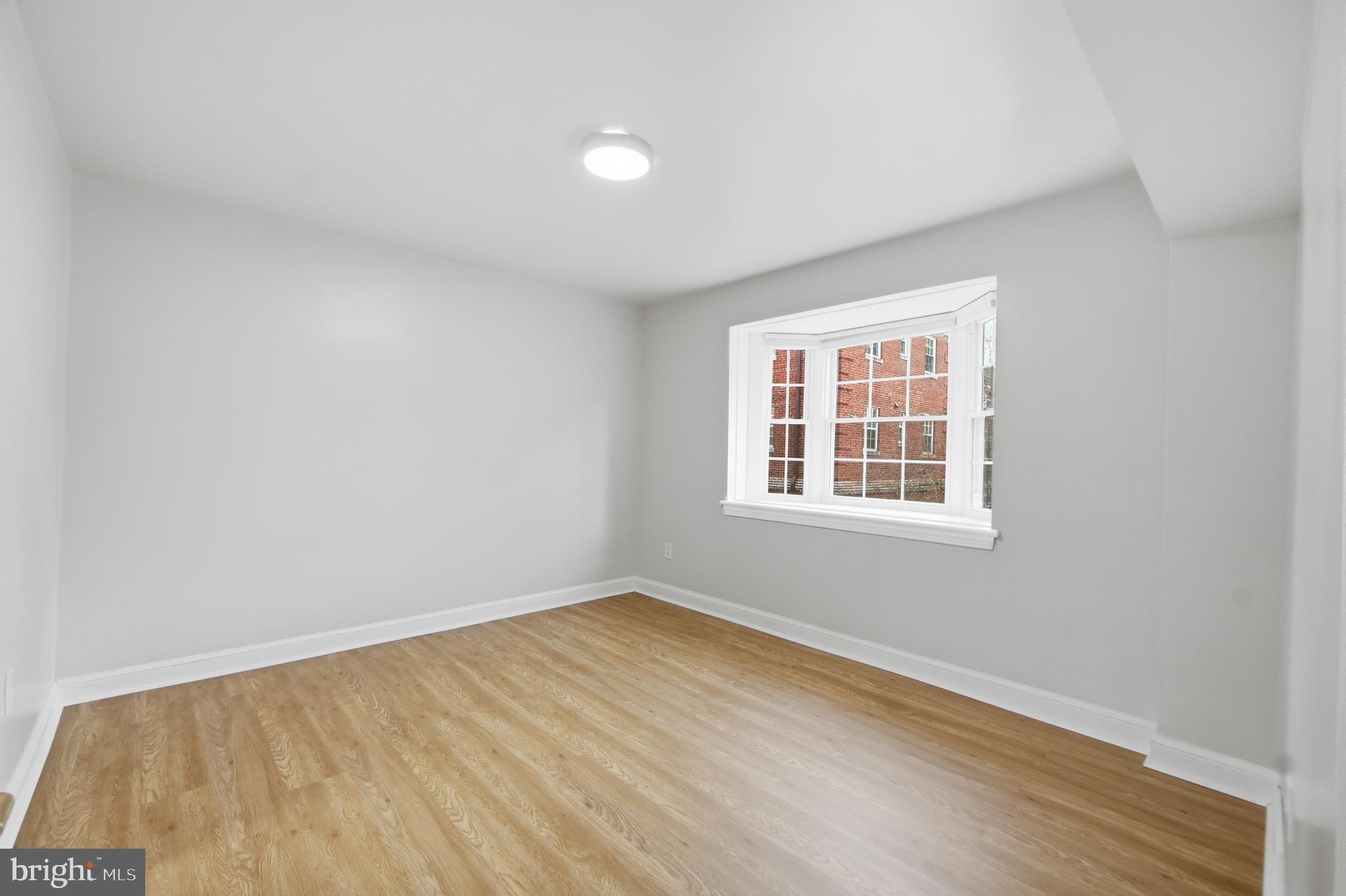 PALISADE GARDENS - Residential