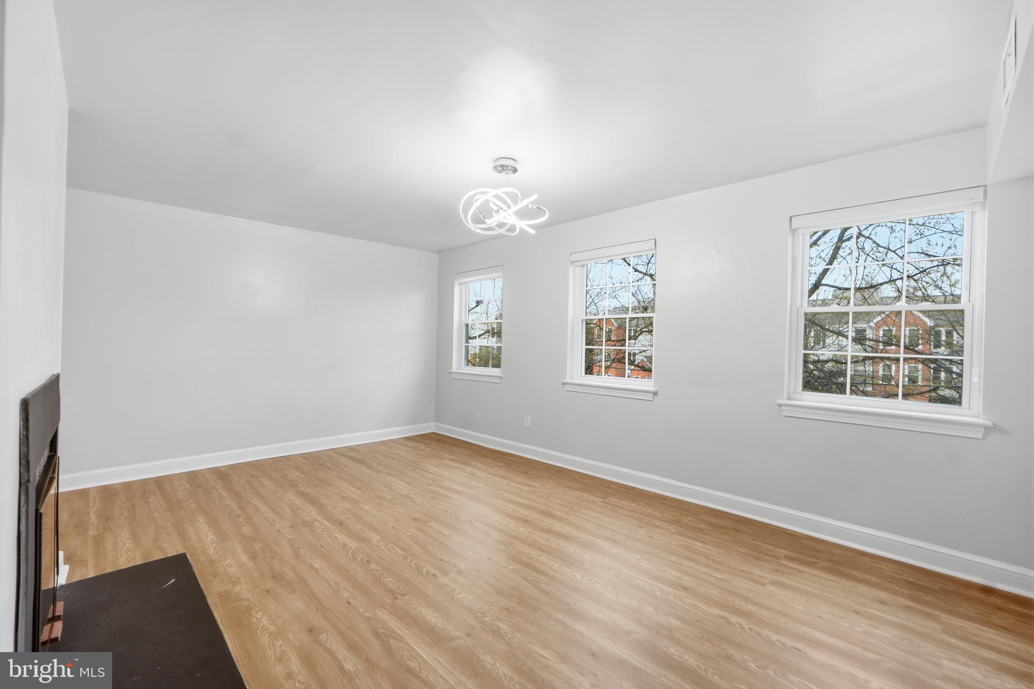 2105 N SCOTT STREET 79