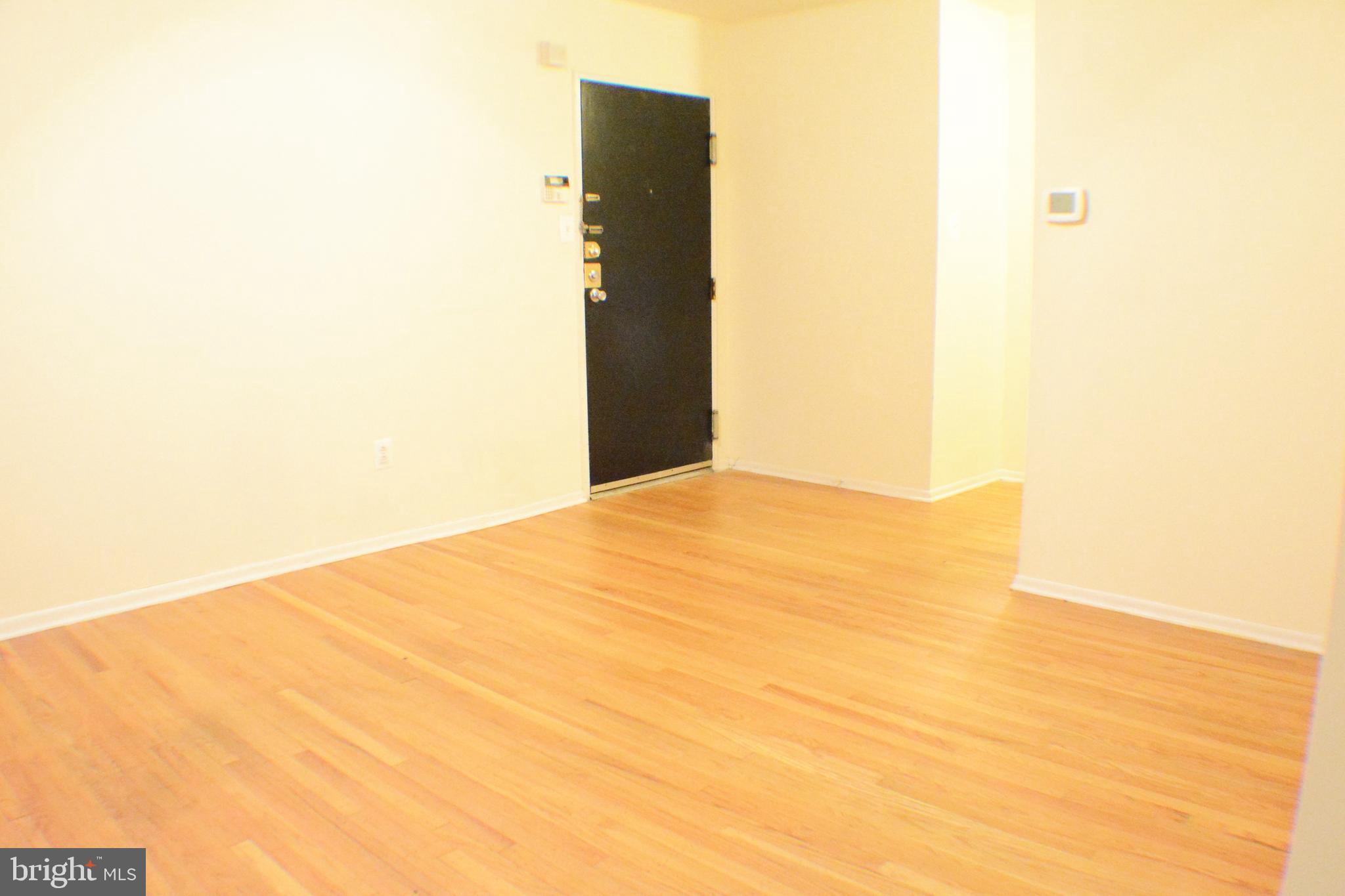 3411 CRESSON STREET 4