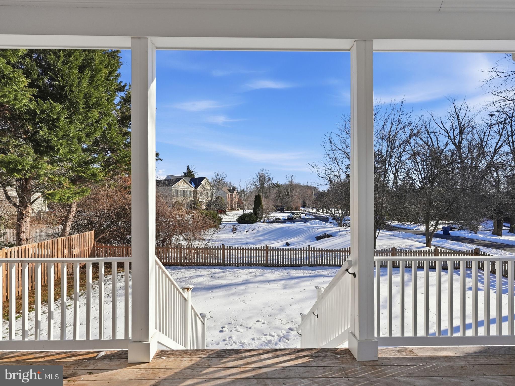 GRAYS OAKTON - Residential