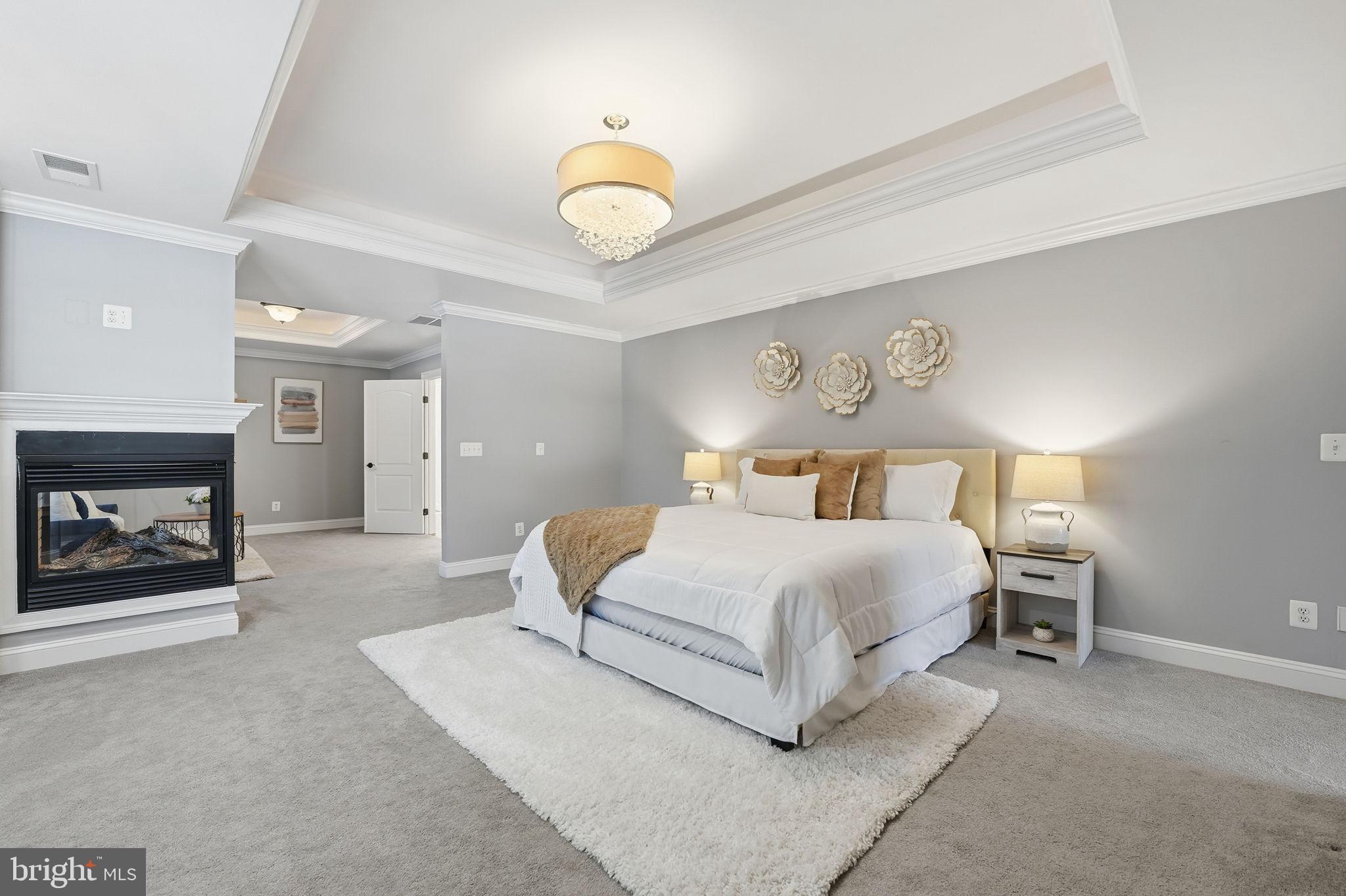 GRAYS OAKTON - Residential