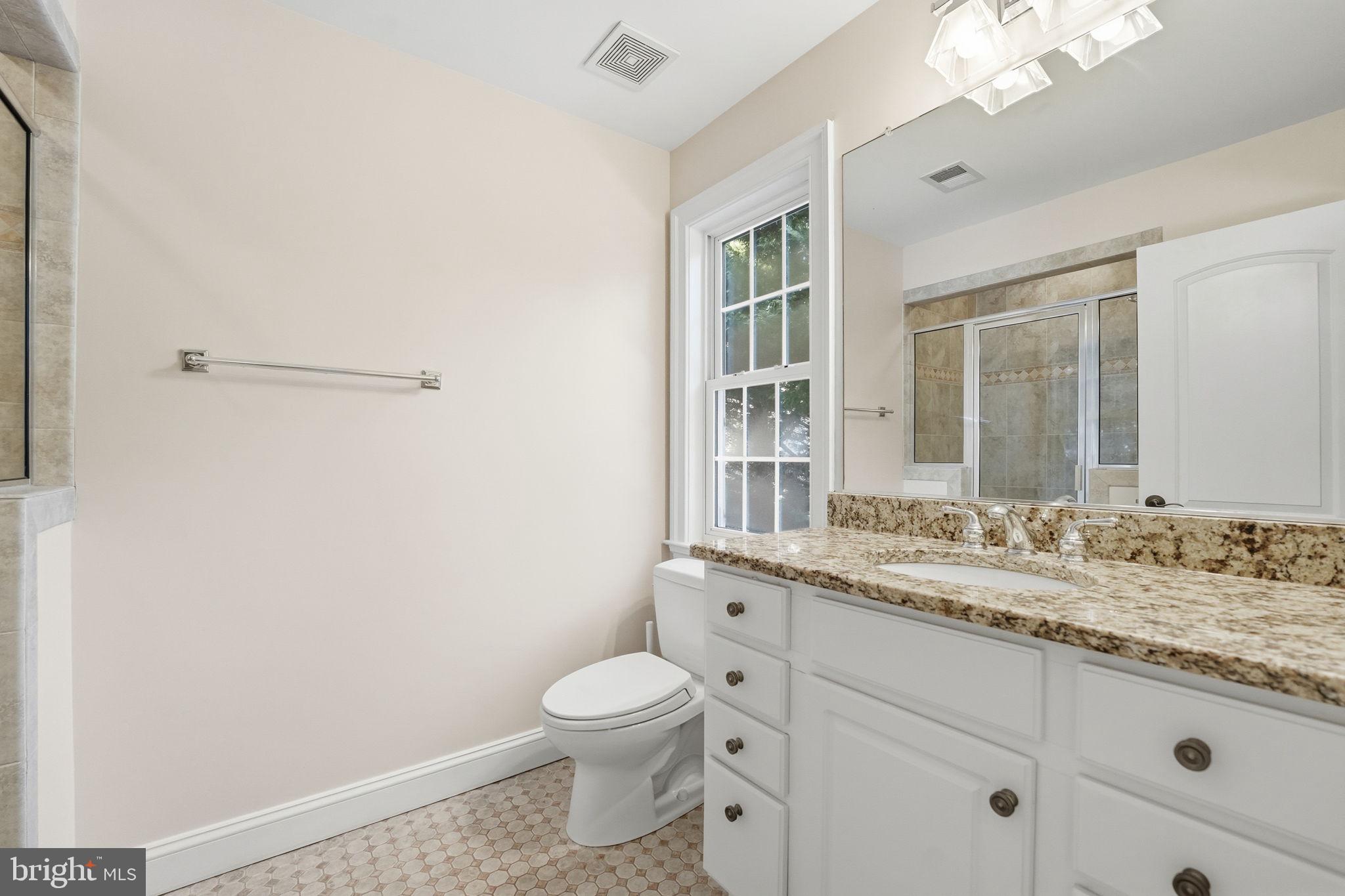 GRAYS OAKTON - Residential