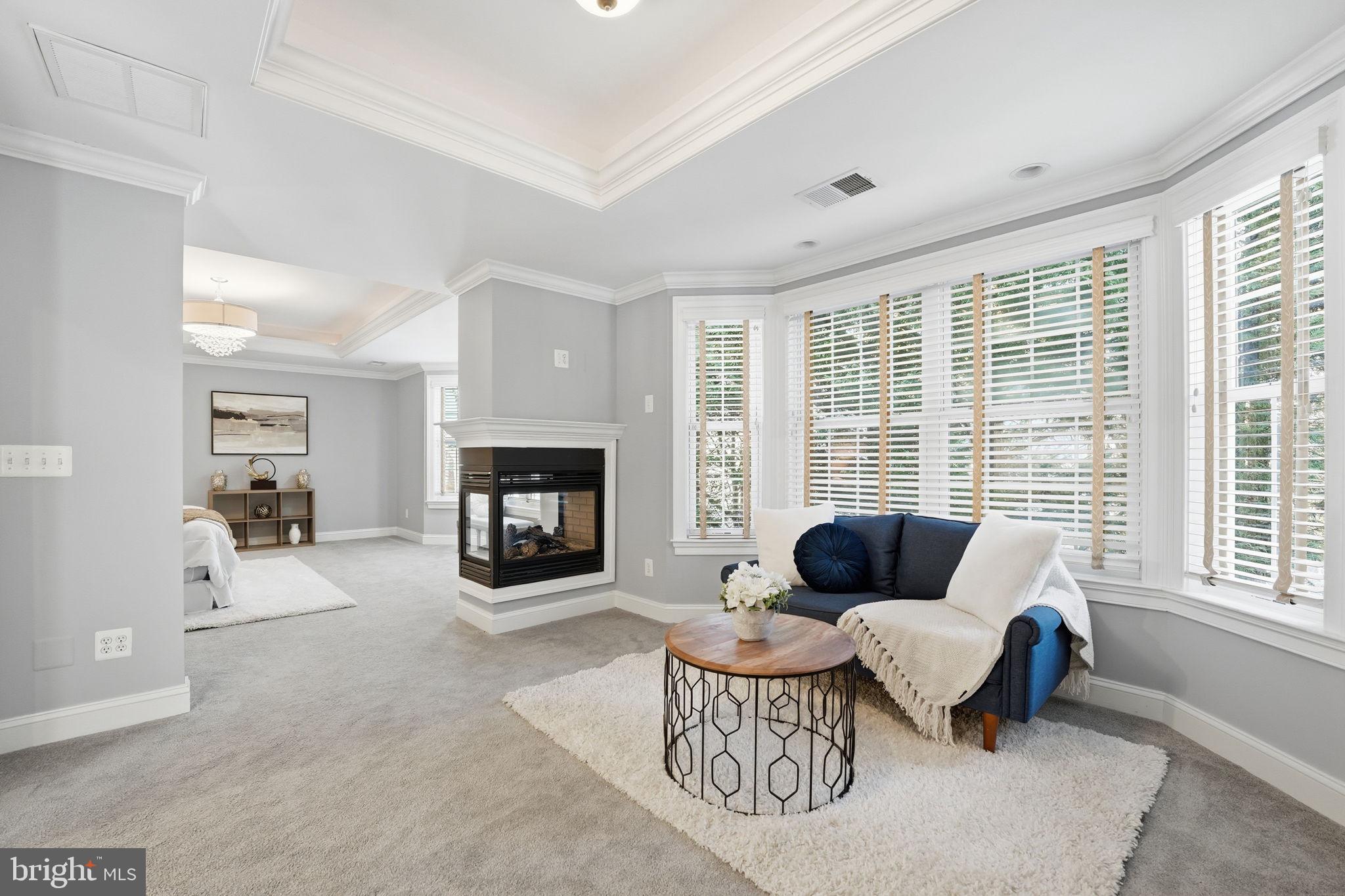 GRAYS OAKTON - Residential