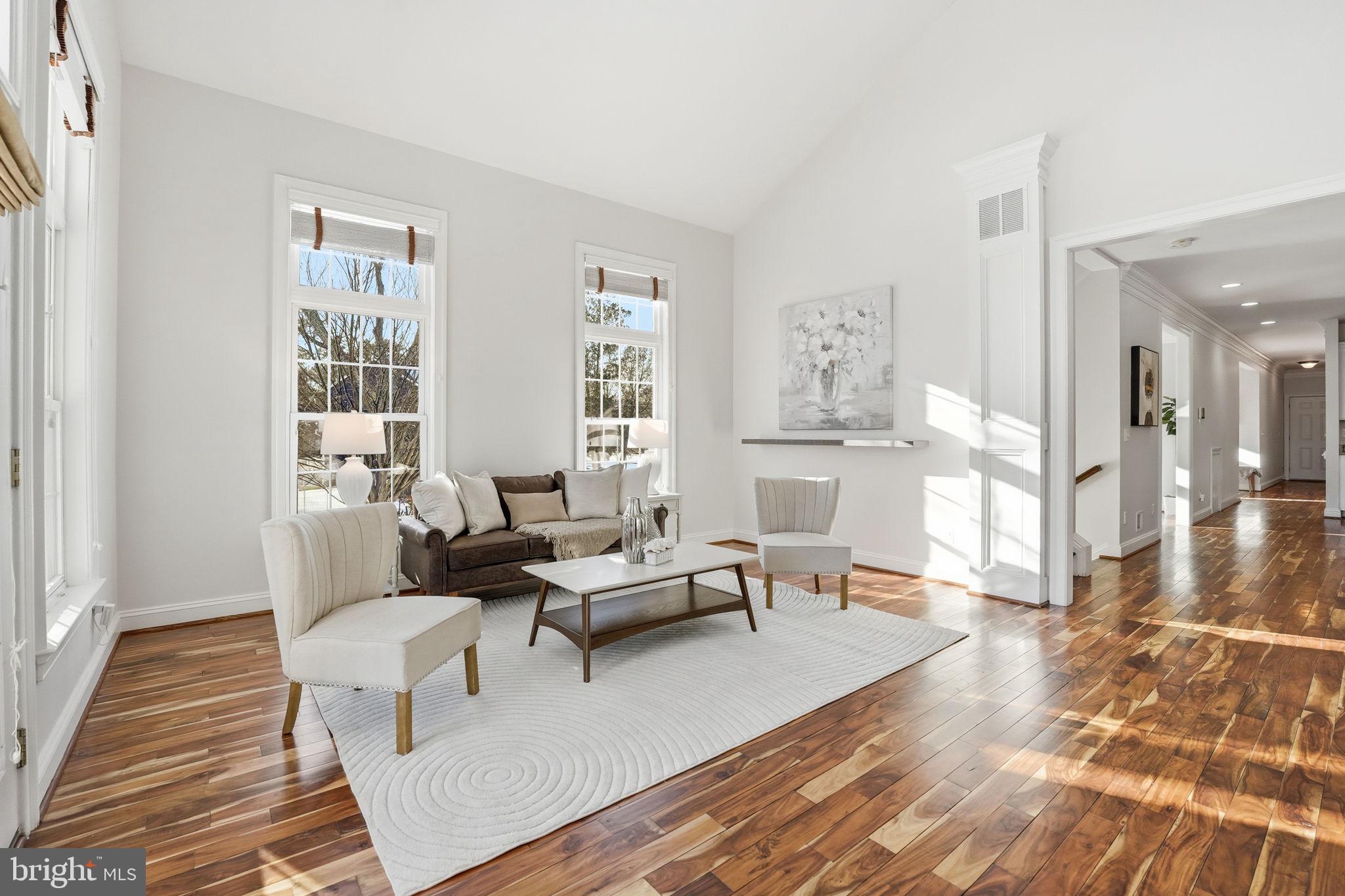 GRAYS OAKTON - Residential