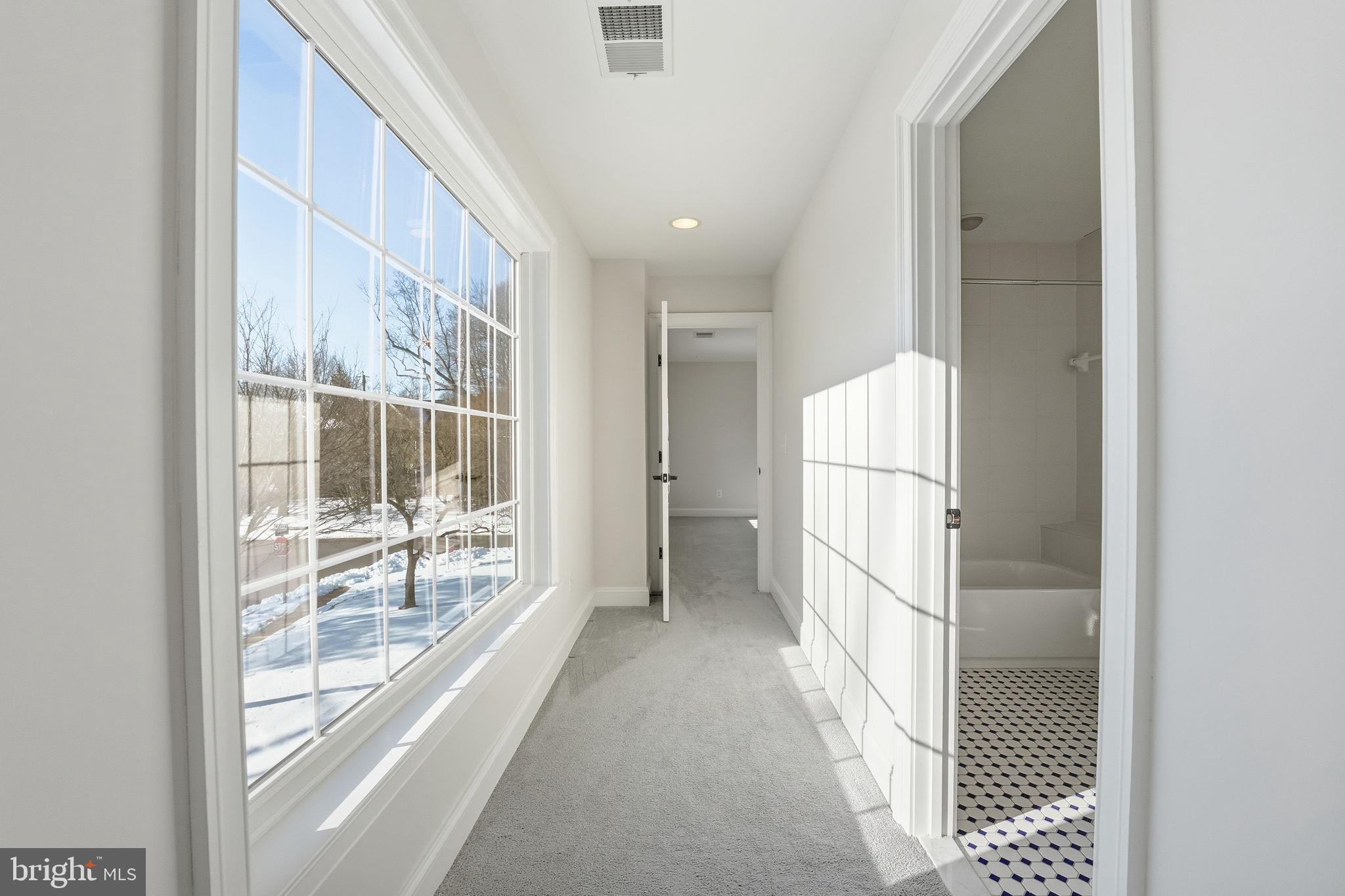 GRAYS OAKTON - Residential