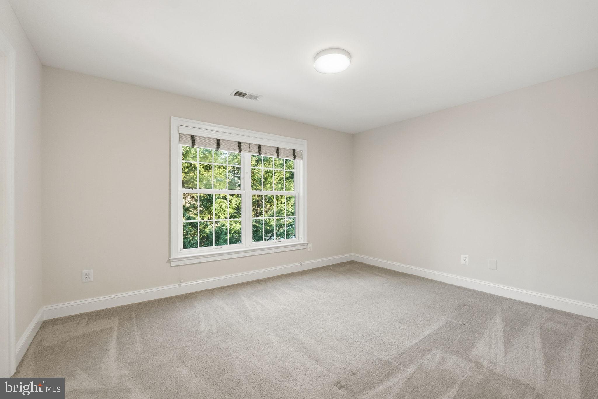 GRAYS OAKTON - Residential