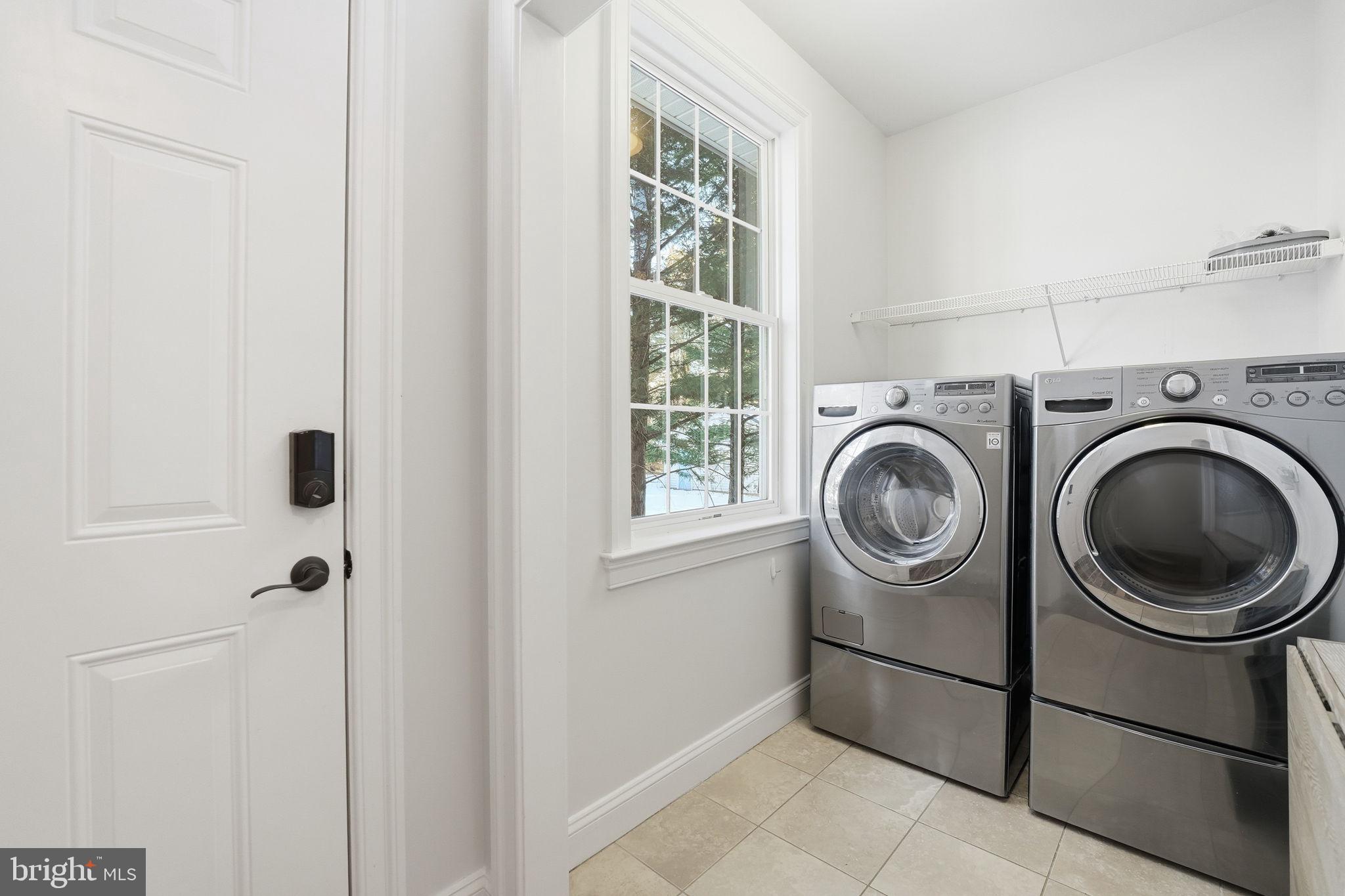 GRAYS OAKTON - Residential