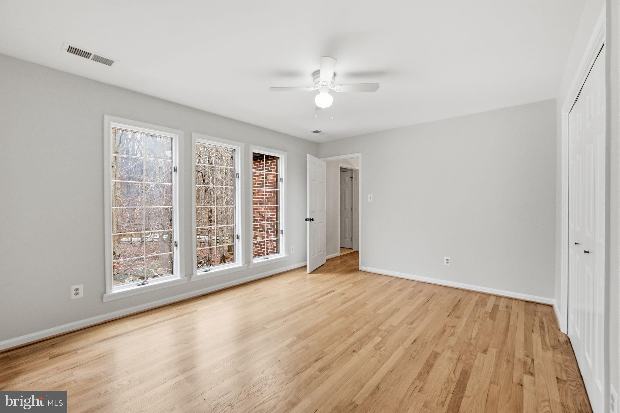 CREST RIDGE - Residential