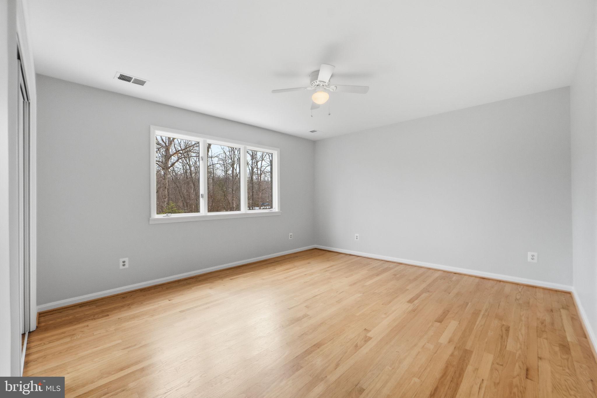 CREST RIDGE - Residential