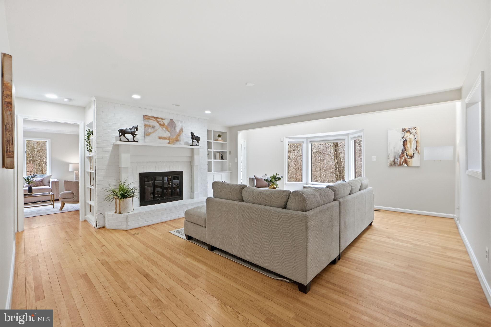 CREST RIDGE - Residential