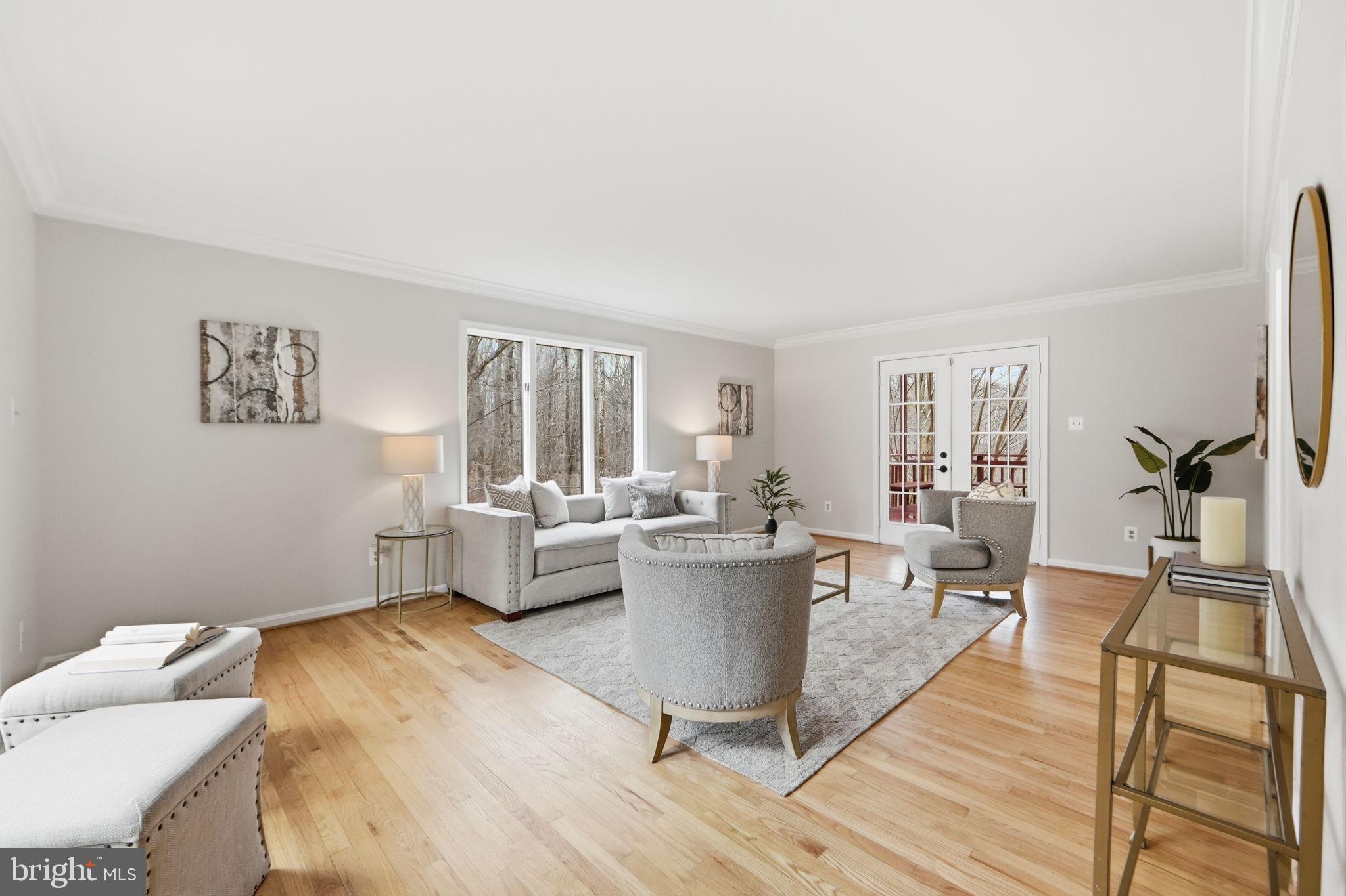 CREST RIDGE - Residential