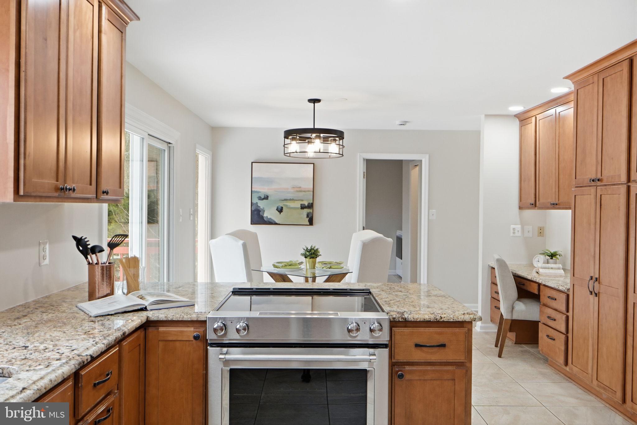 CREST RIDGE - Residential