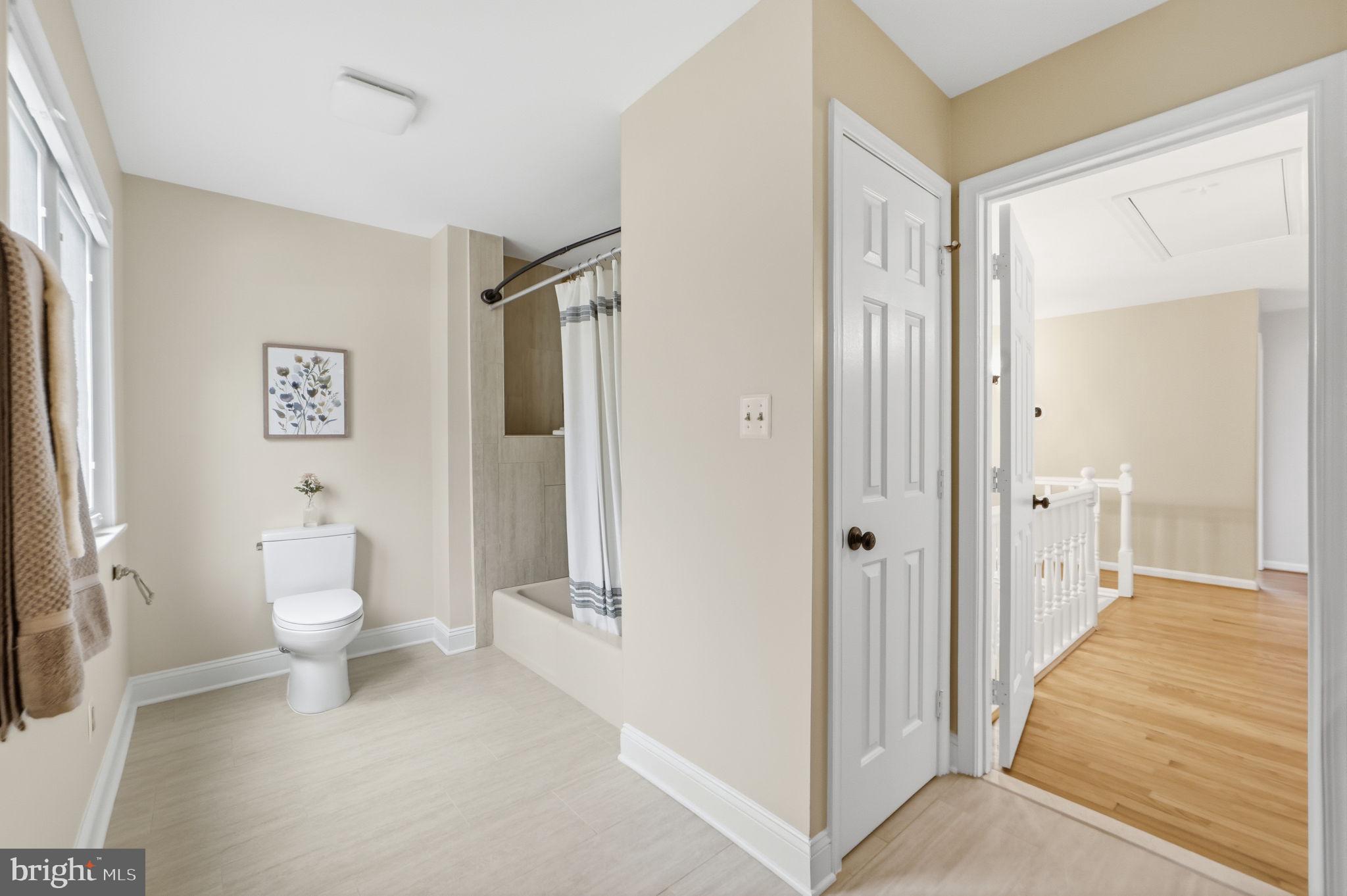 CREST RIDGE - Residential