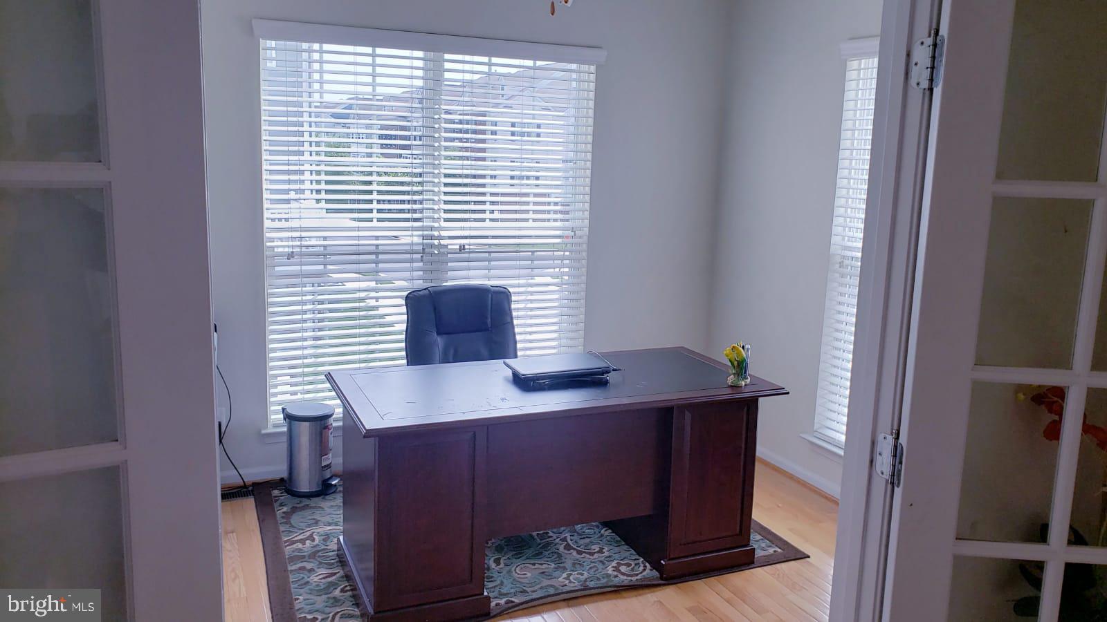 EAST GATE - Residential Lease