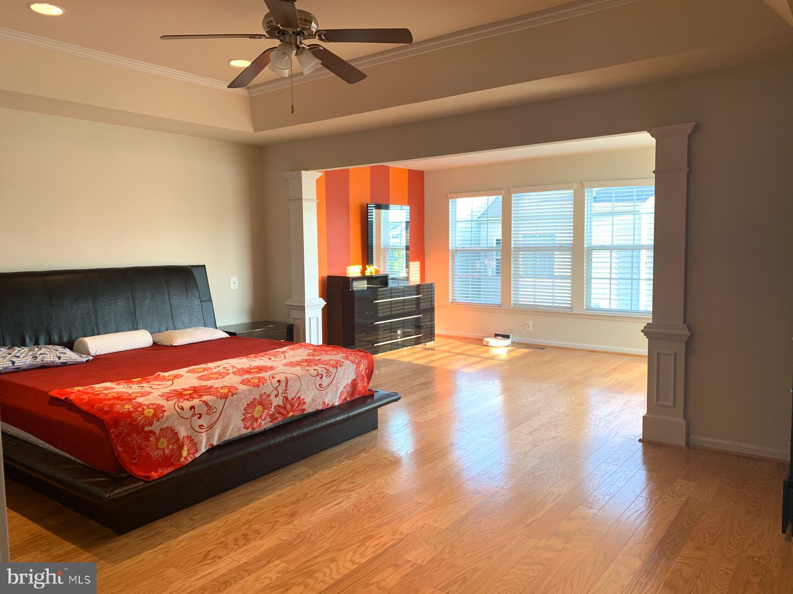 EAST GATE - Residential Lease