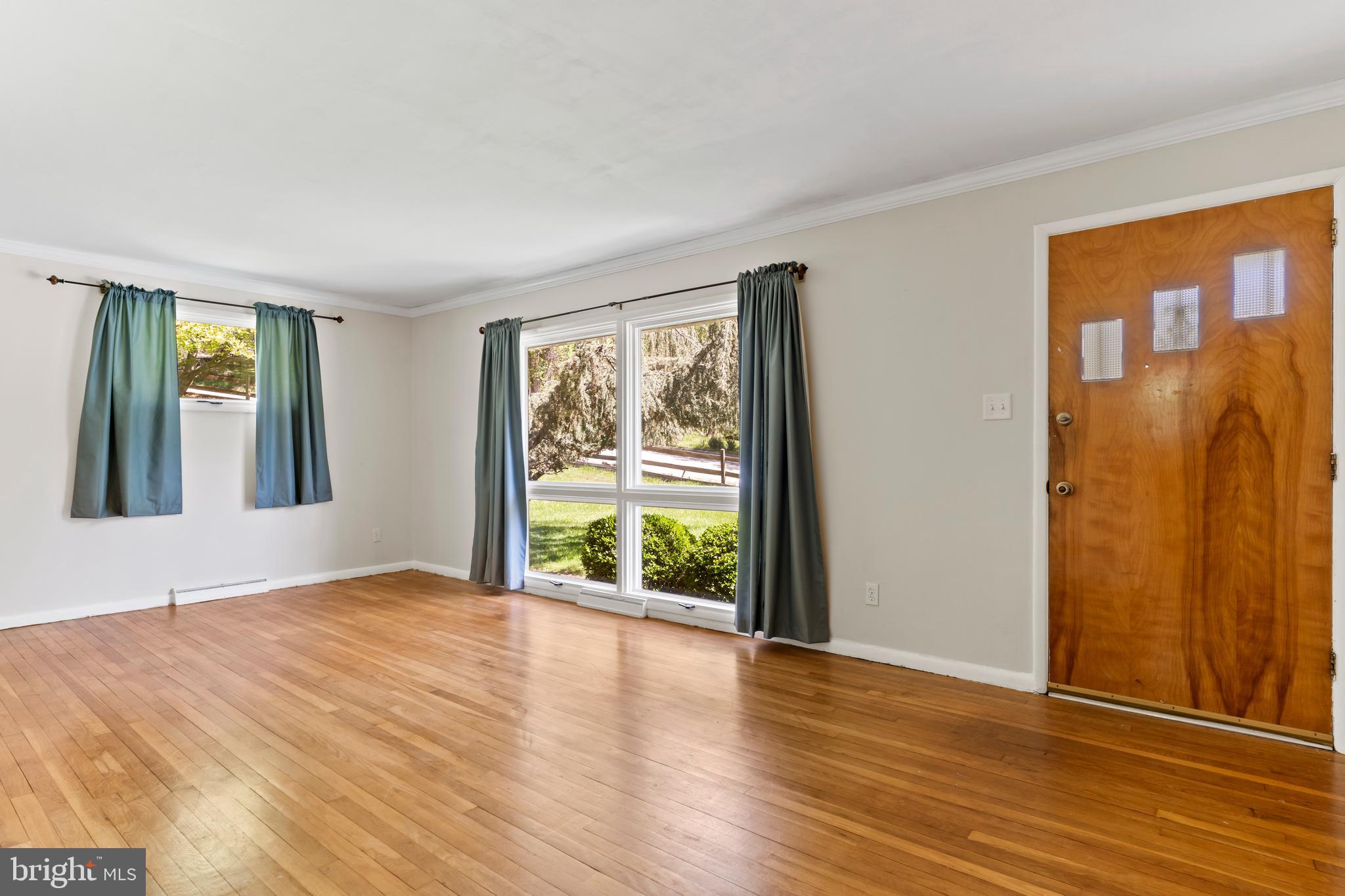 2220 BLUE MOUNTAIN PARKWAY
