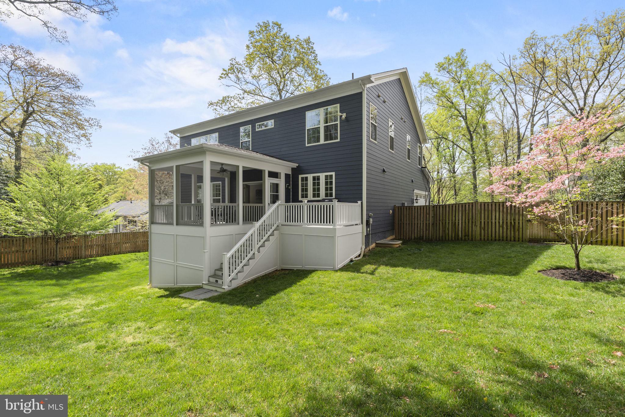 OAKDALE PARK - Residential