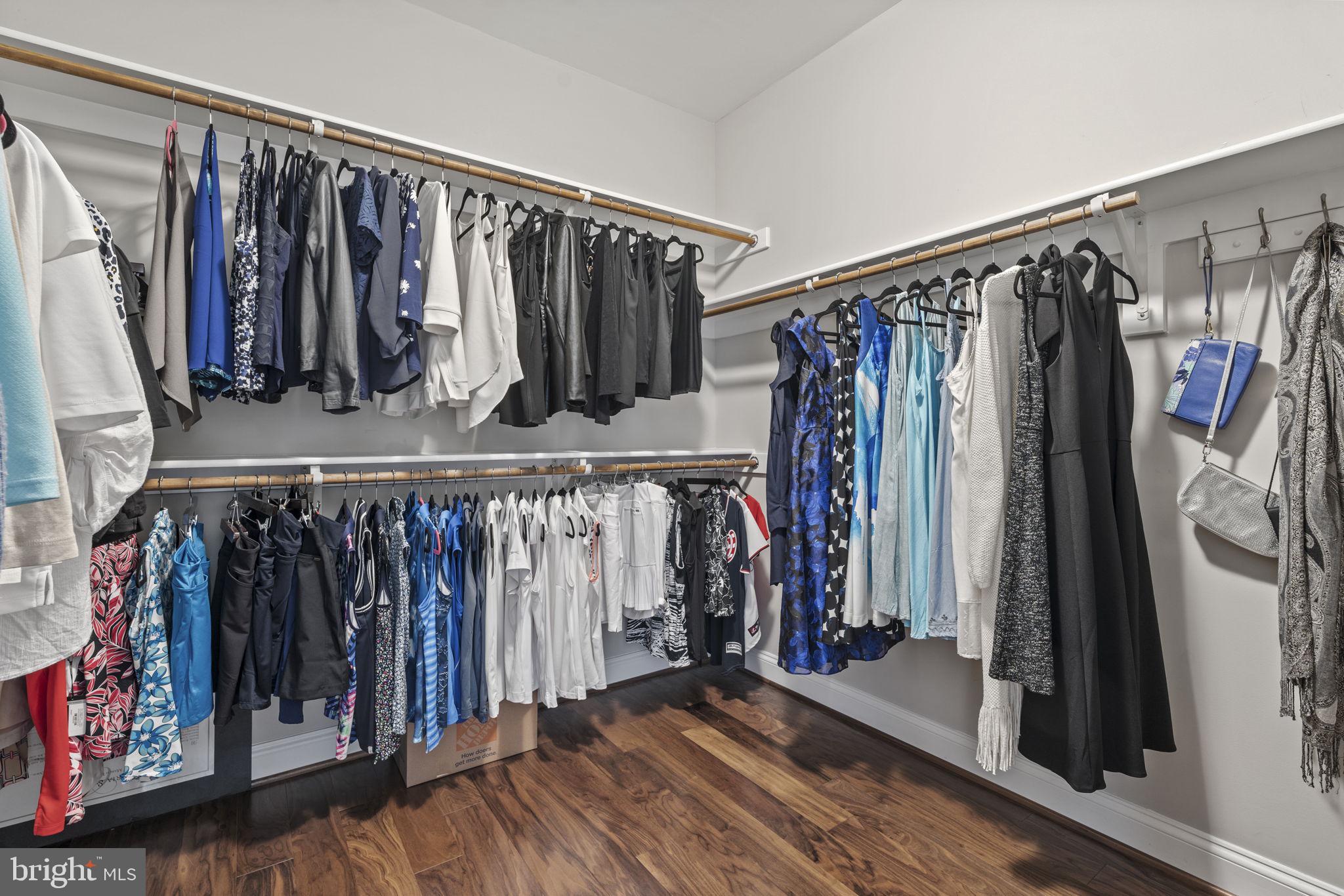 OAKDALE PARK - Residential