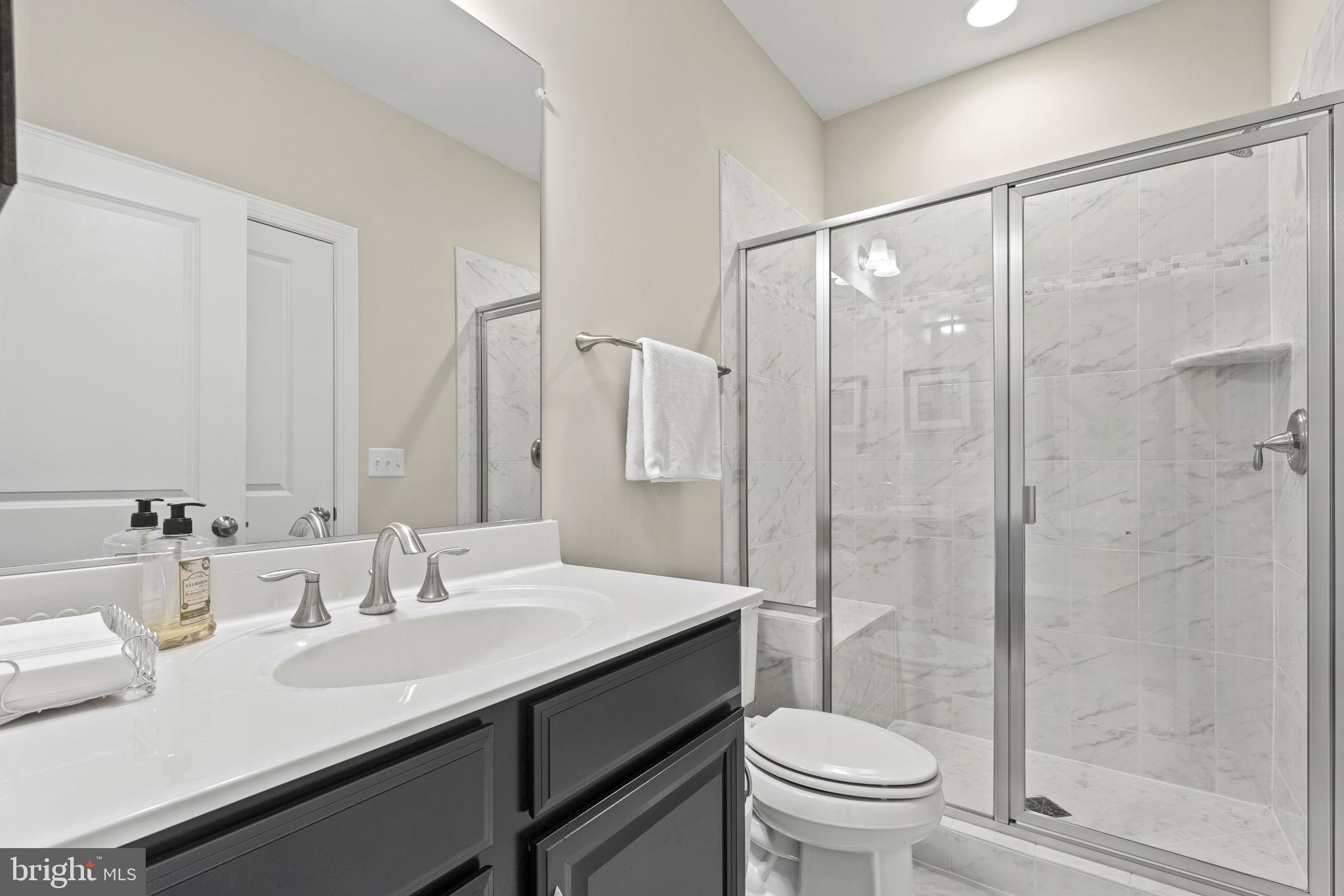 OAKDALE PARK - Residential